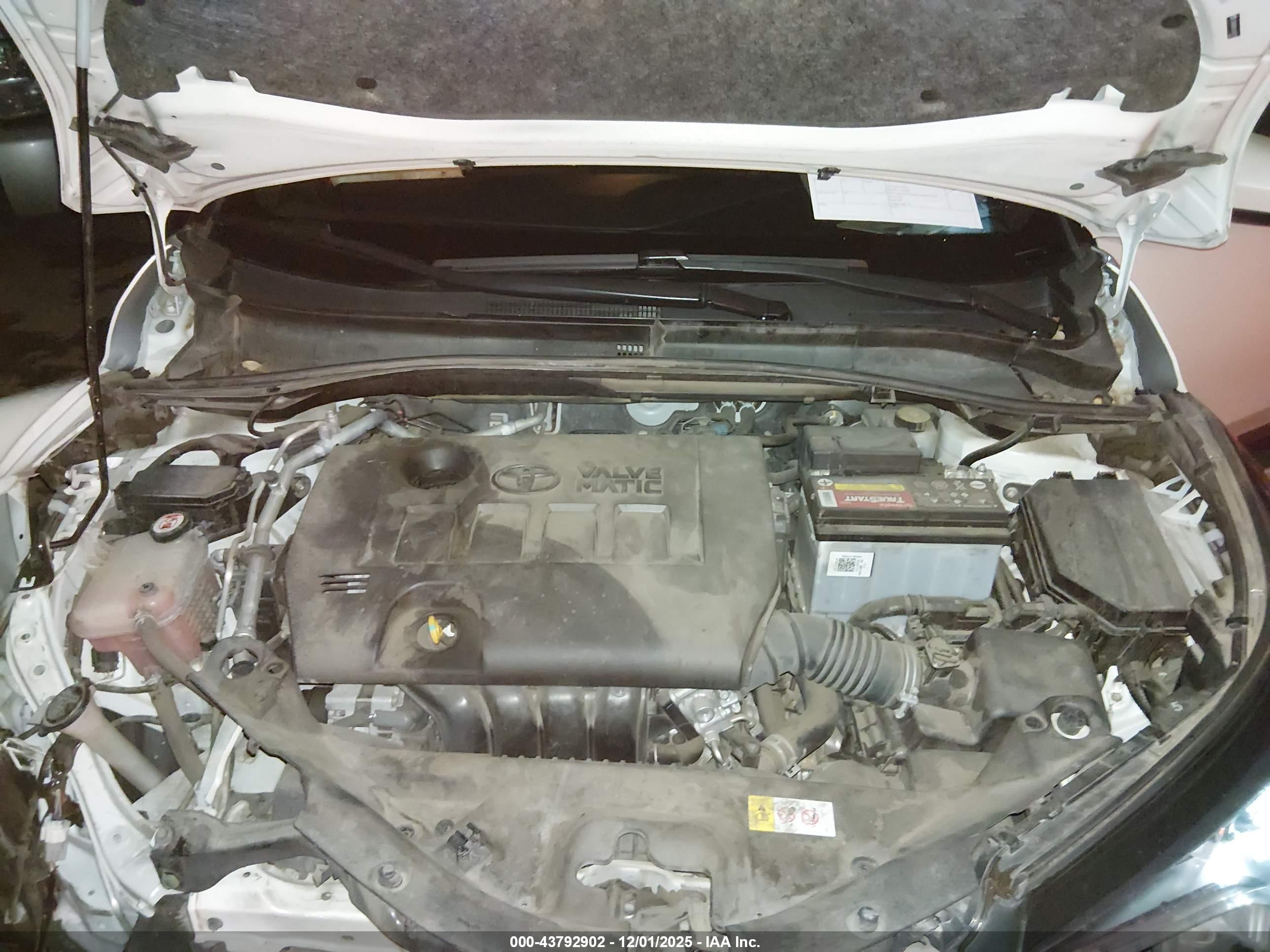 TOYOTA C-HR image 10
