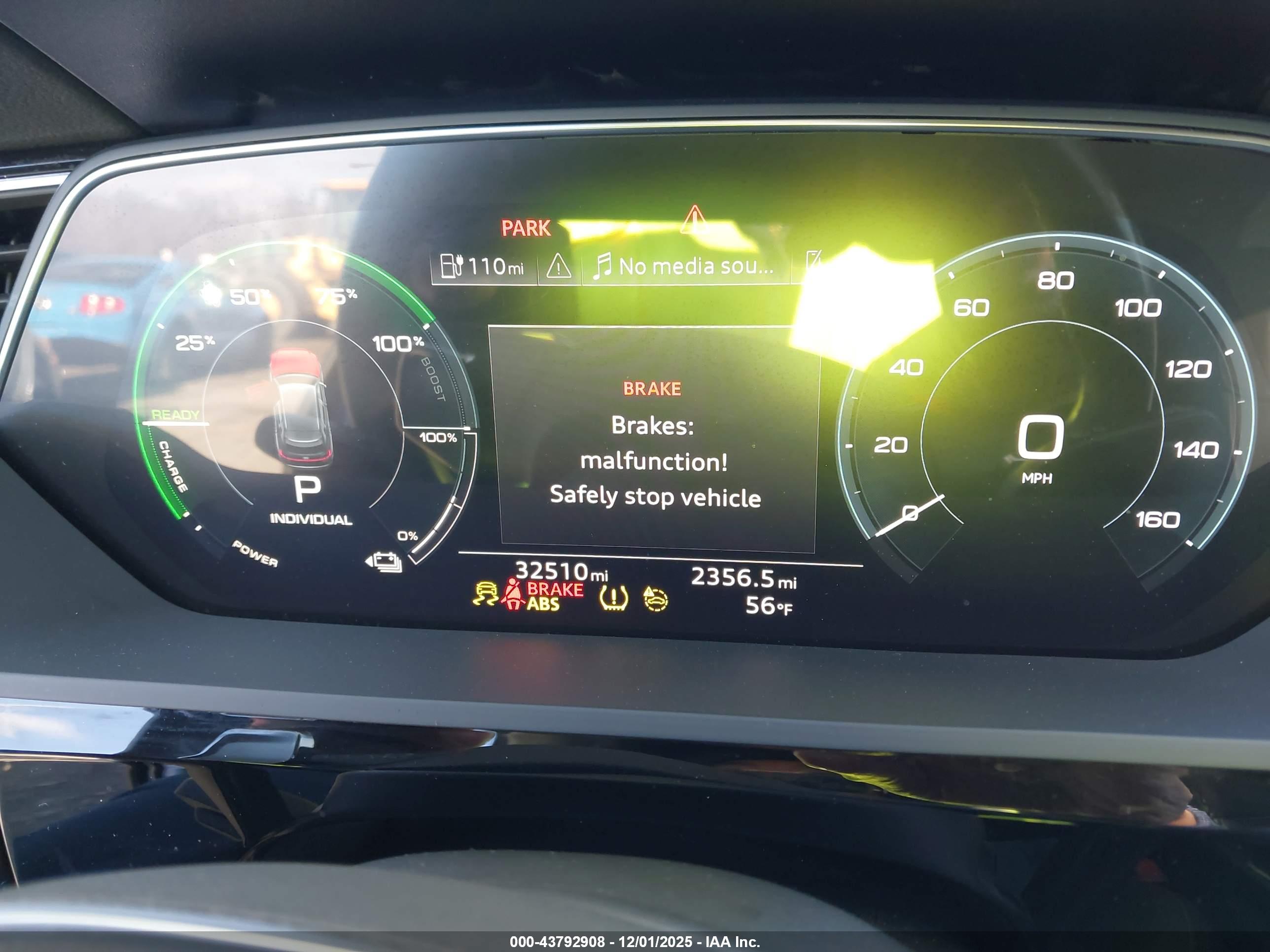 AUDI E-TRON image 7