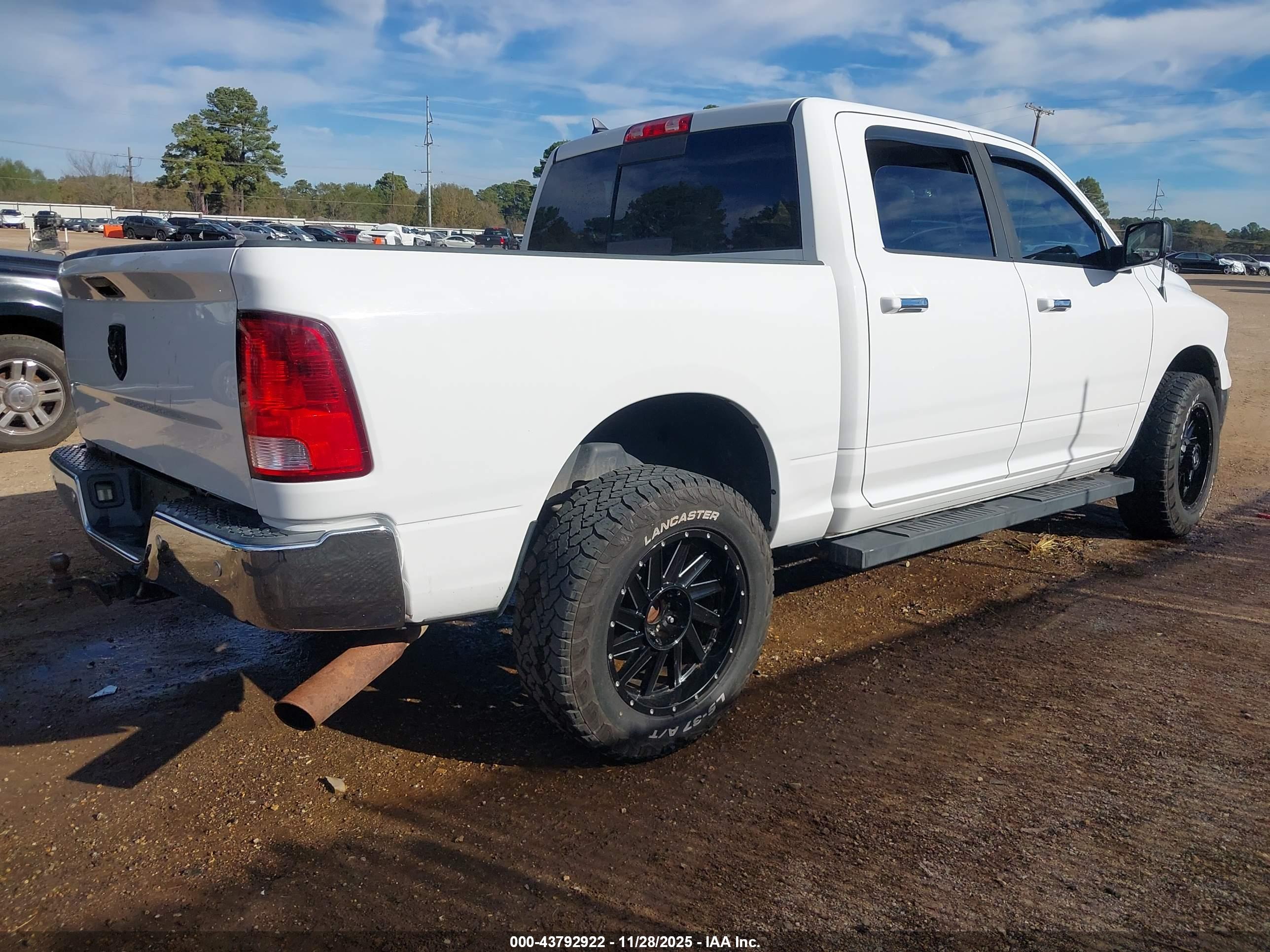 RAM 1500 image 4