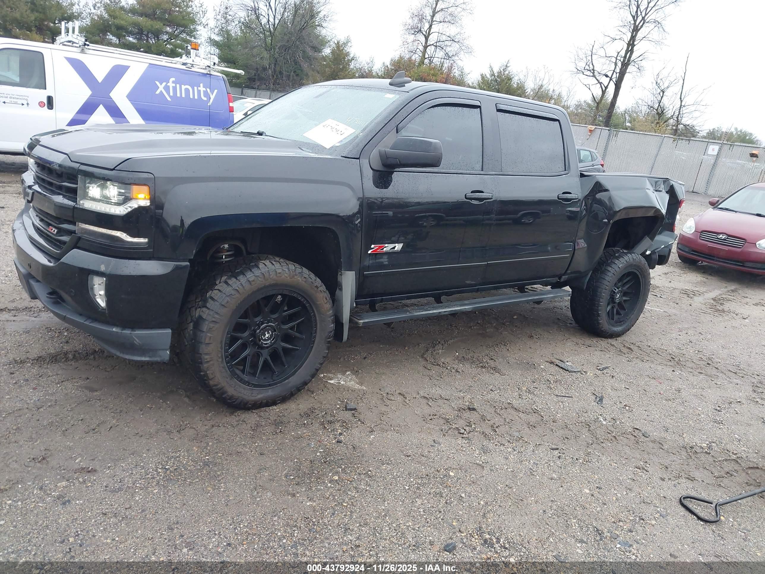 CHEVROLET SILVERADO image 2
