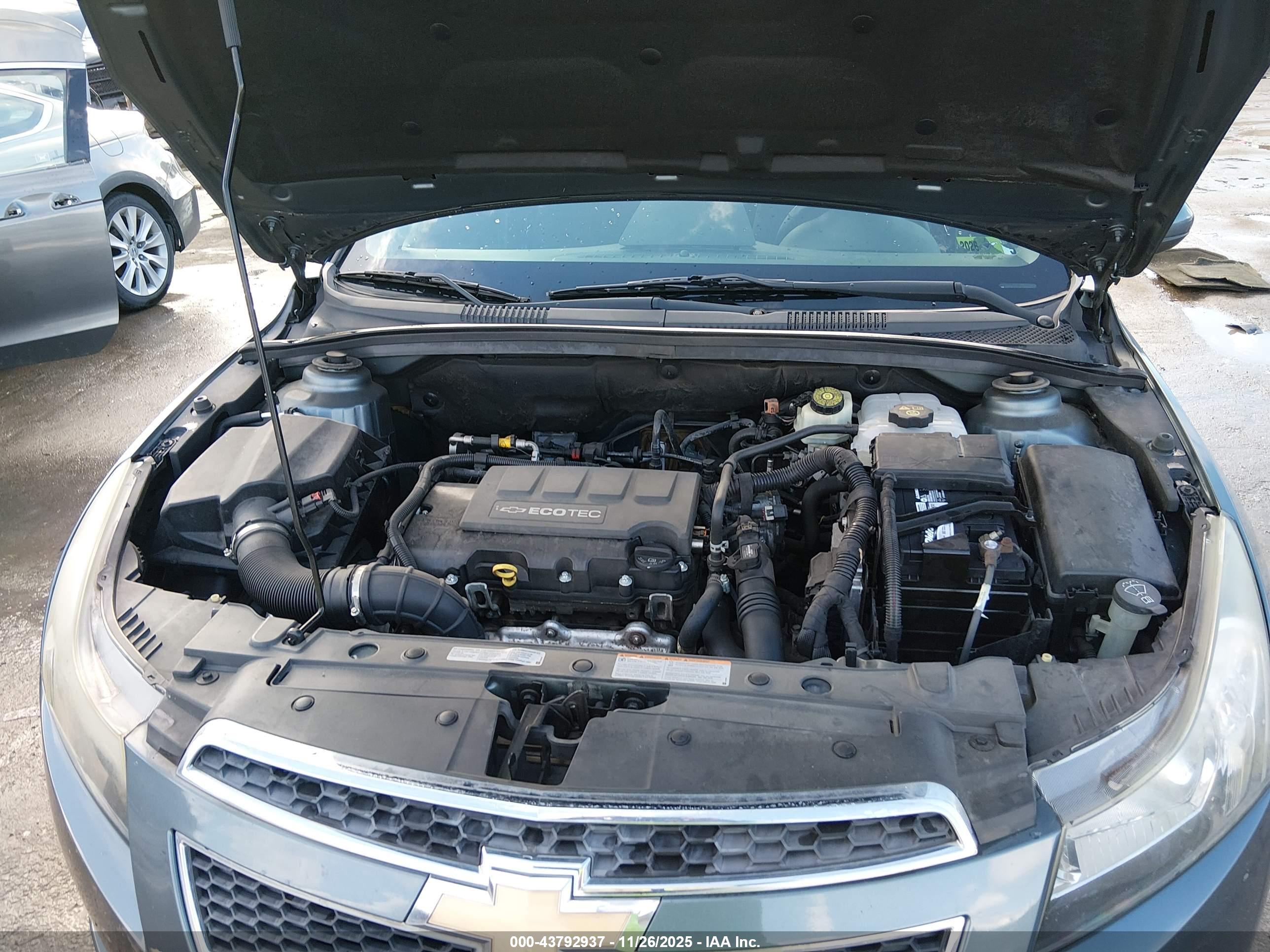 CHEVROLET CRUZE image 10