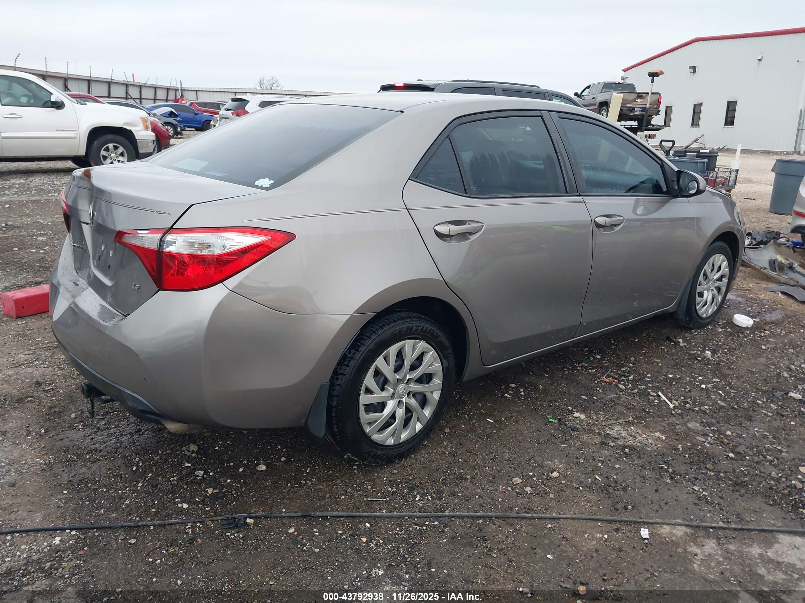 TOYOTA COROLLA image 4