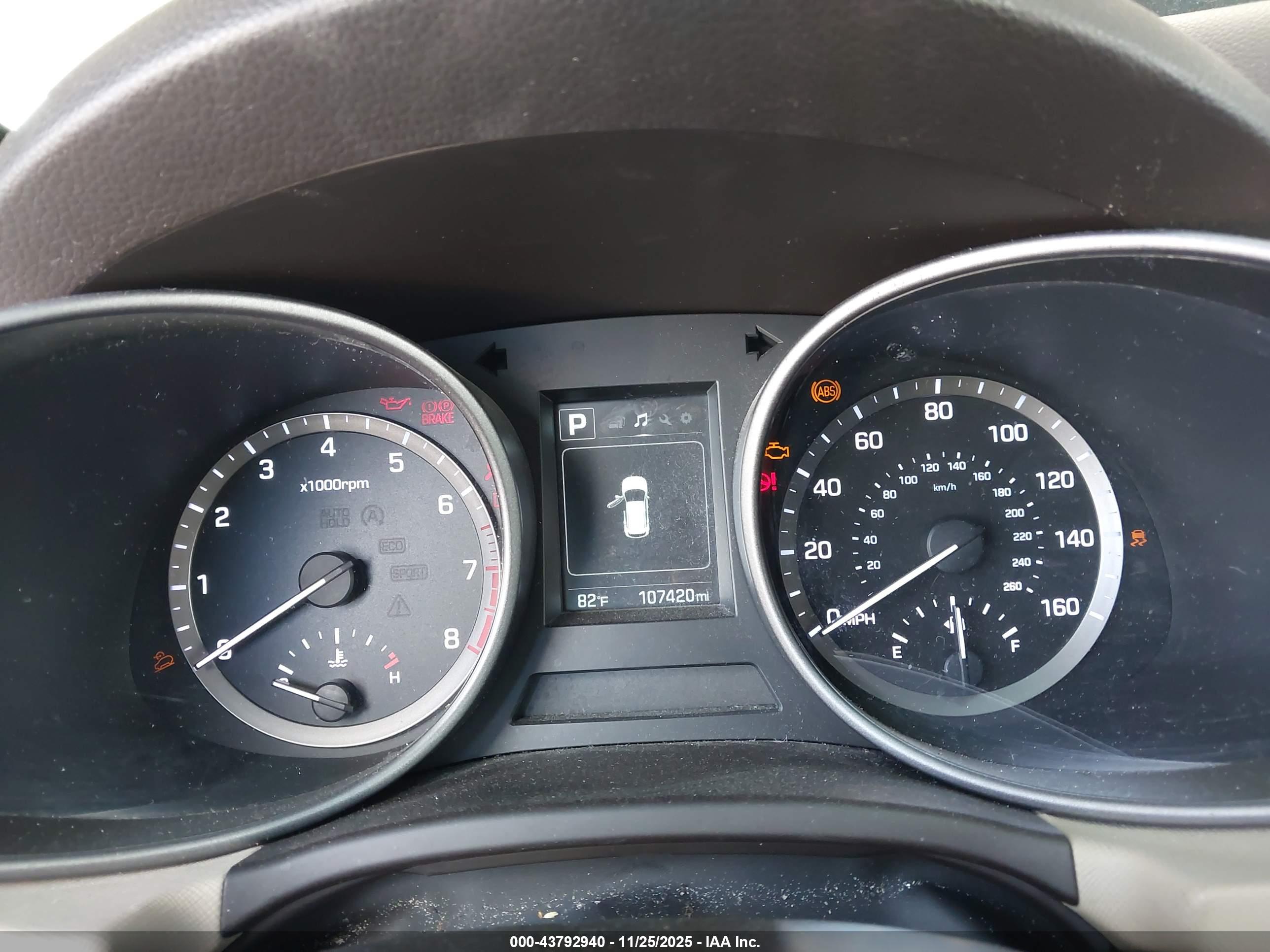 HYUNDAI SANTA image 7
