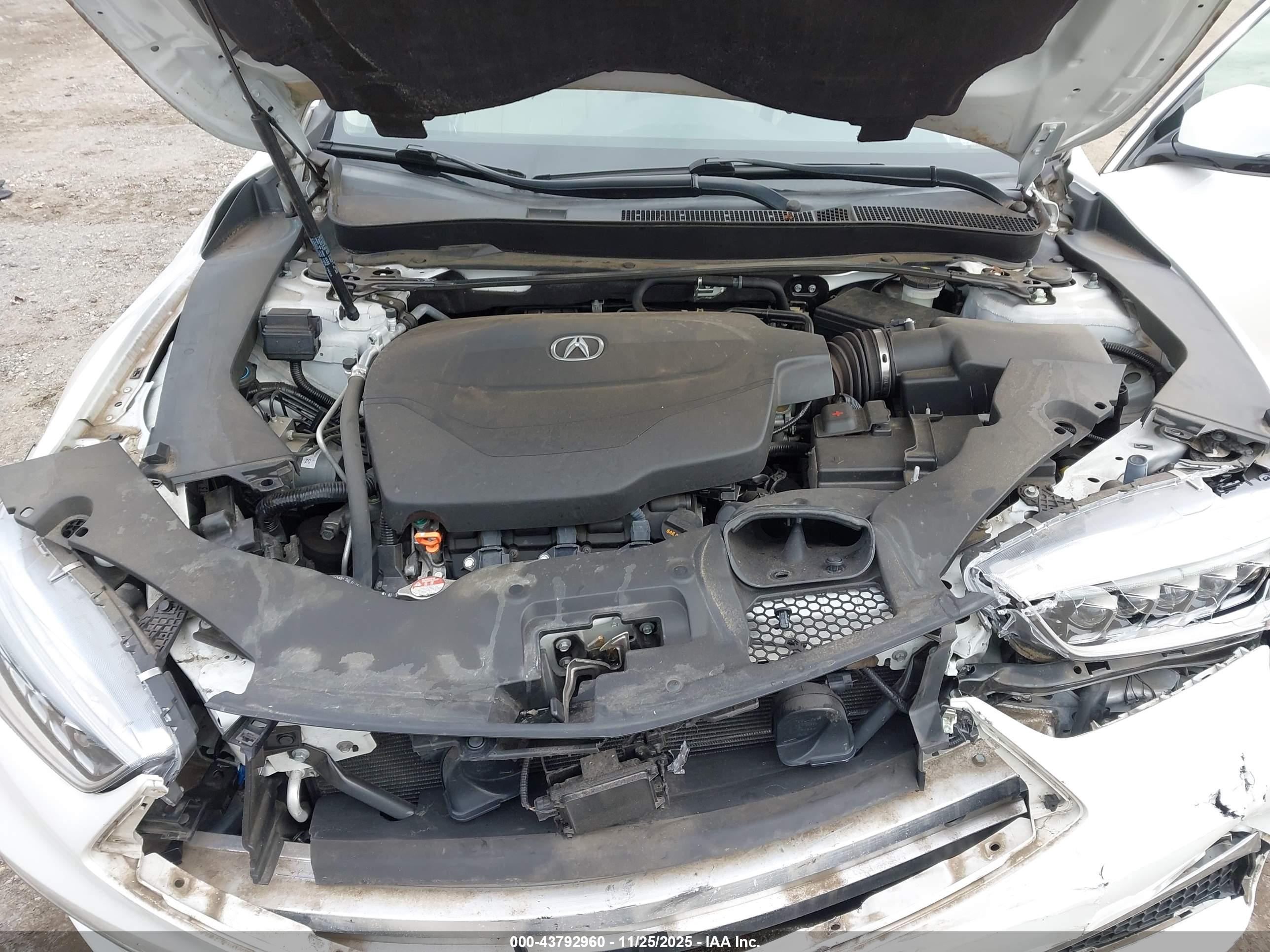 ACURA TLX image 10