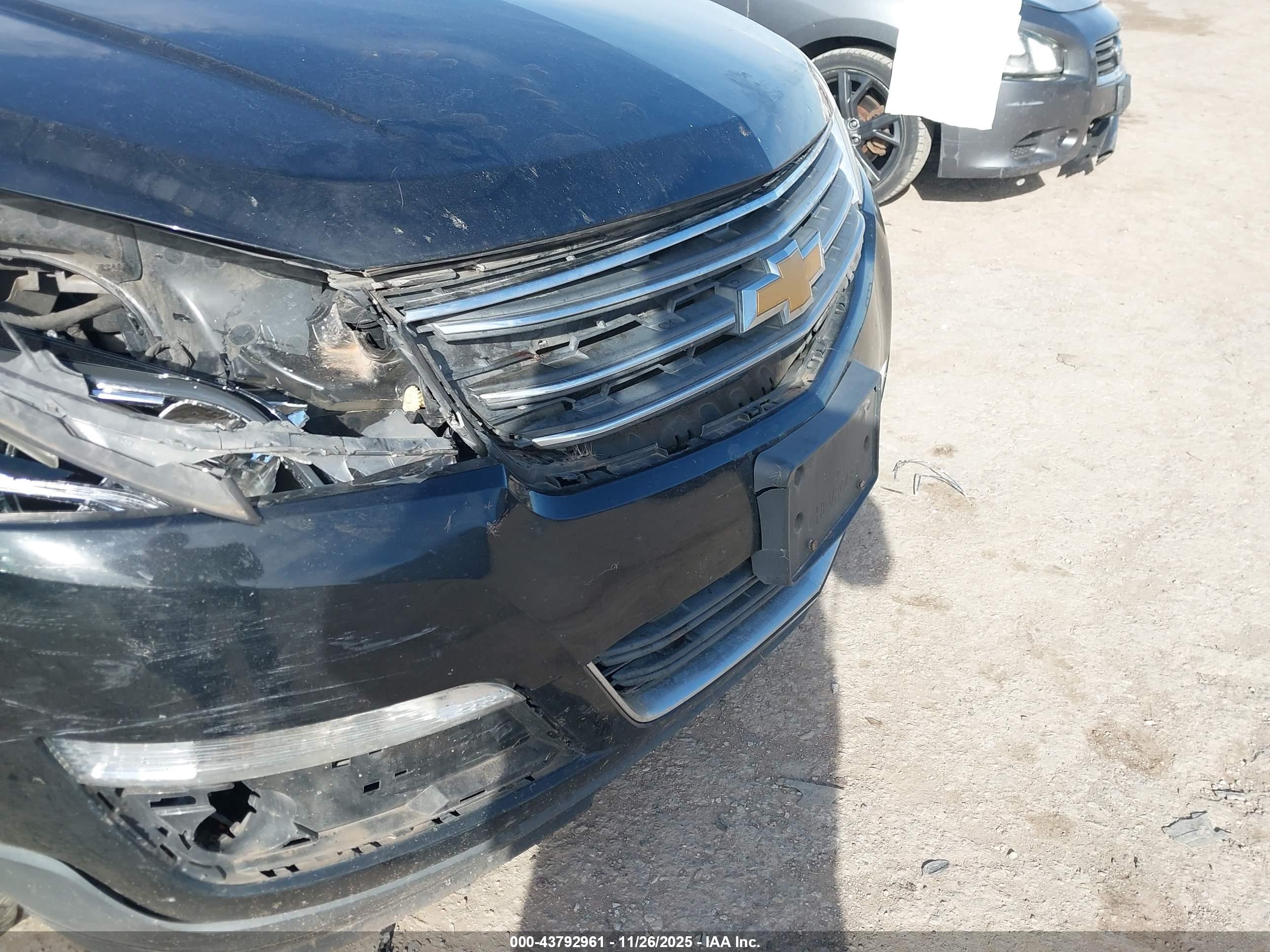 CHEVROLET TRAVERSE image 6