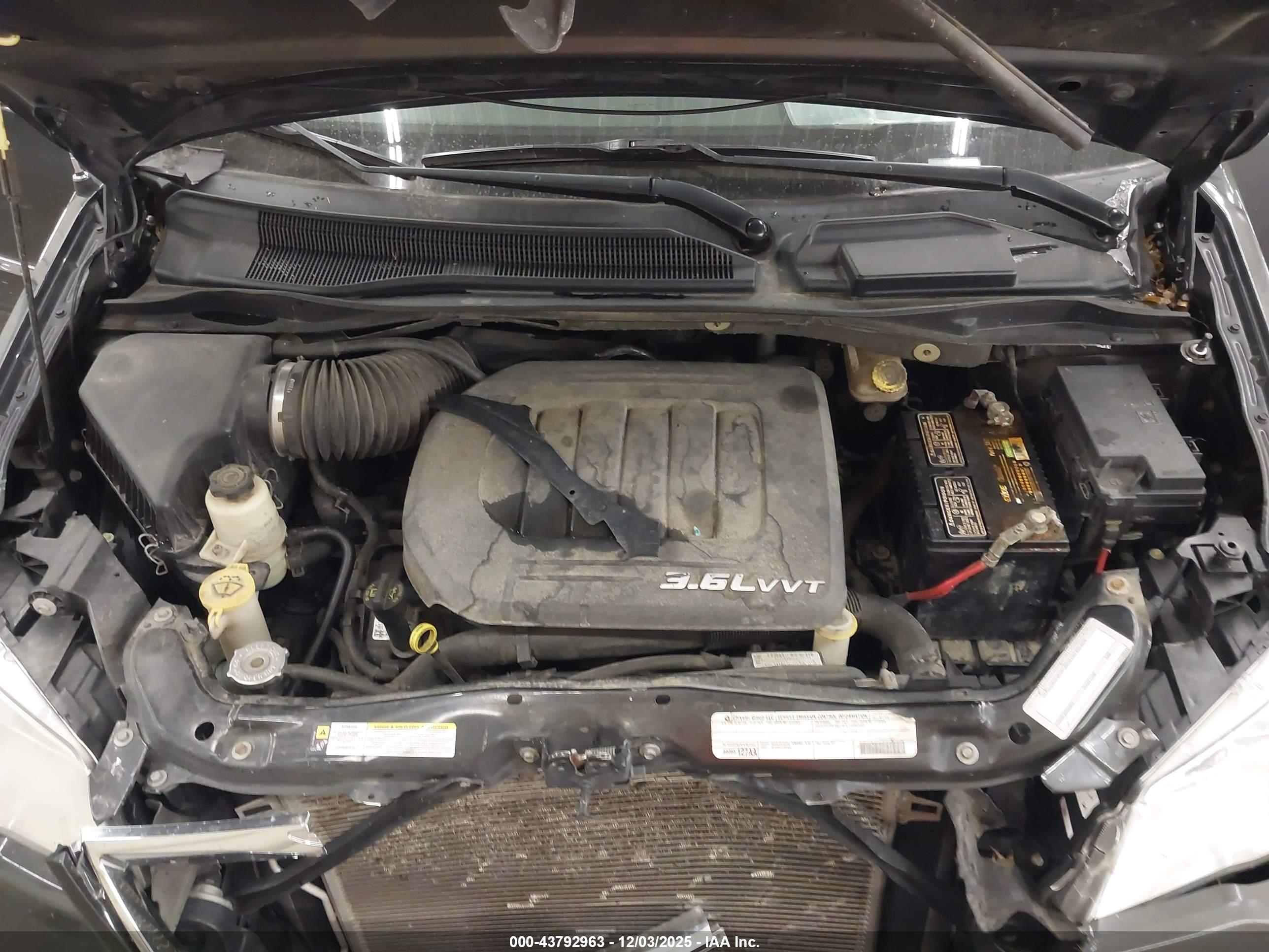 CHRYSLER TOWN image 10