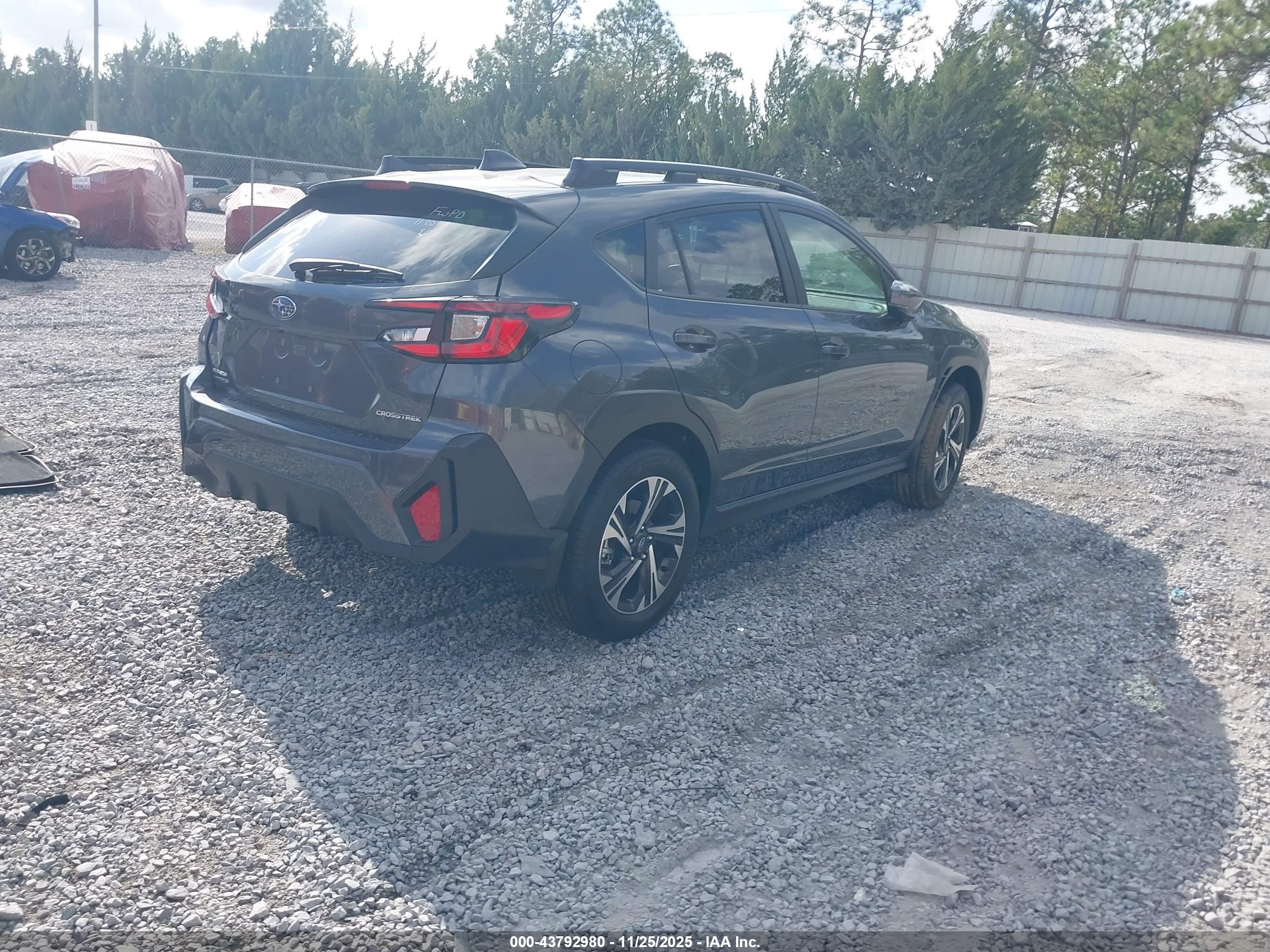SUBARU CROSSTREK image 4