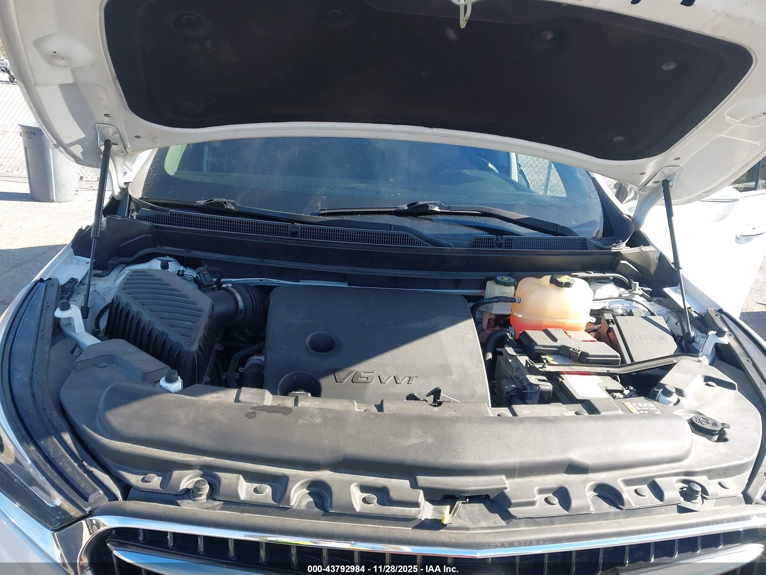 BUICK ENCLAVE image 10