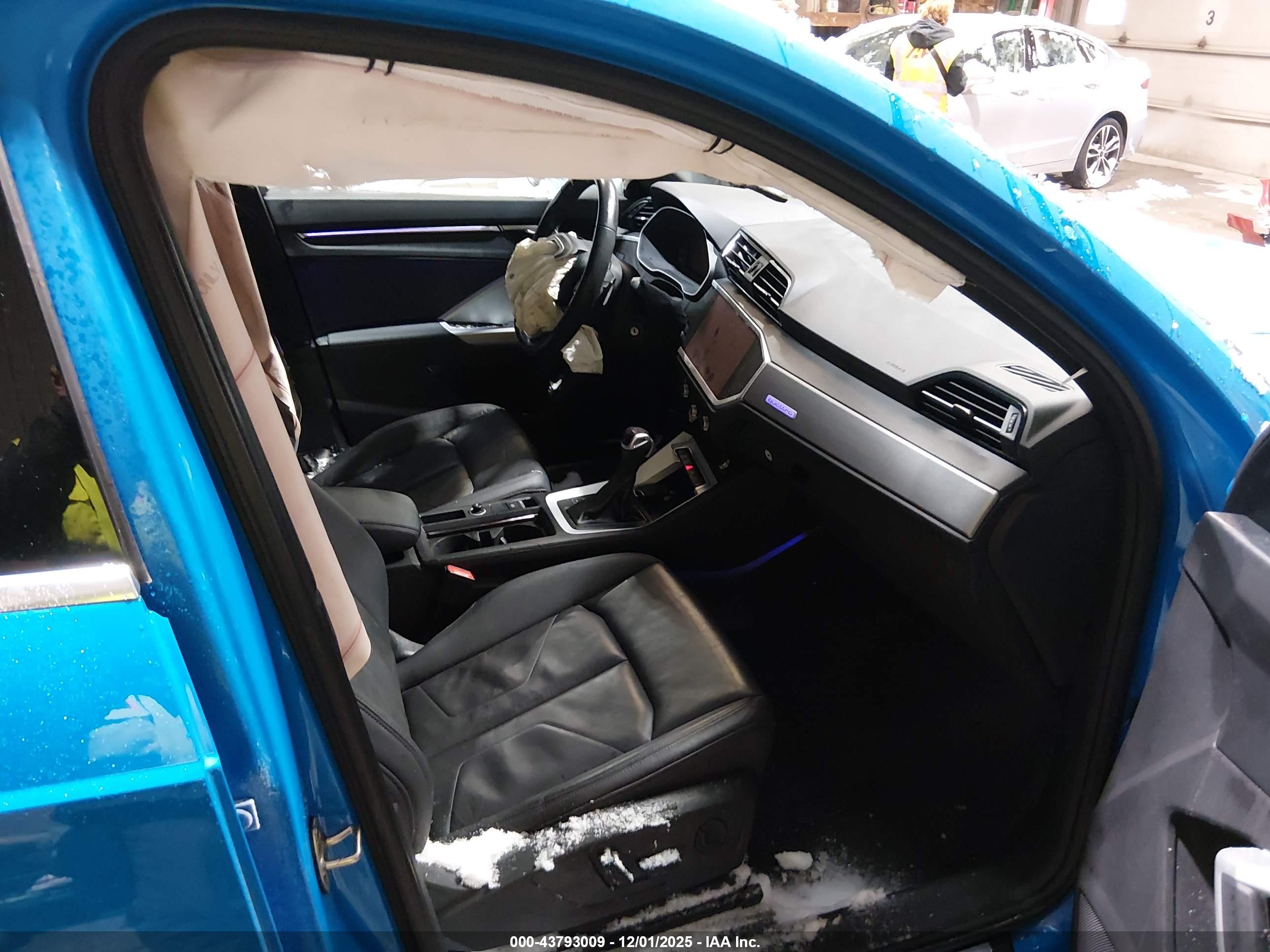 AUDI Q3 image 5