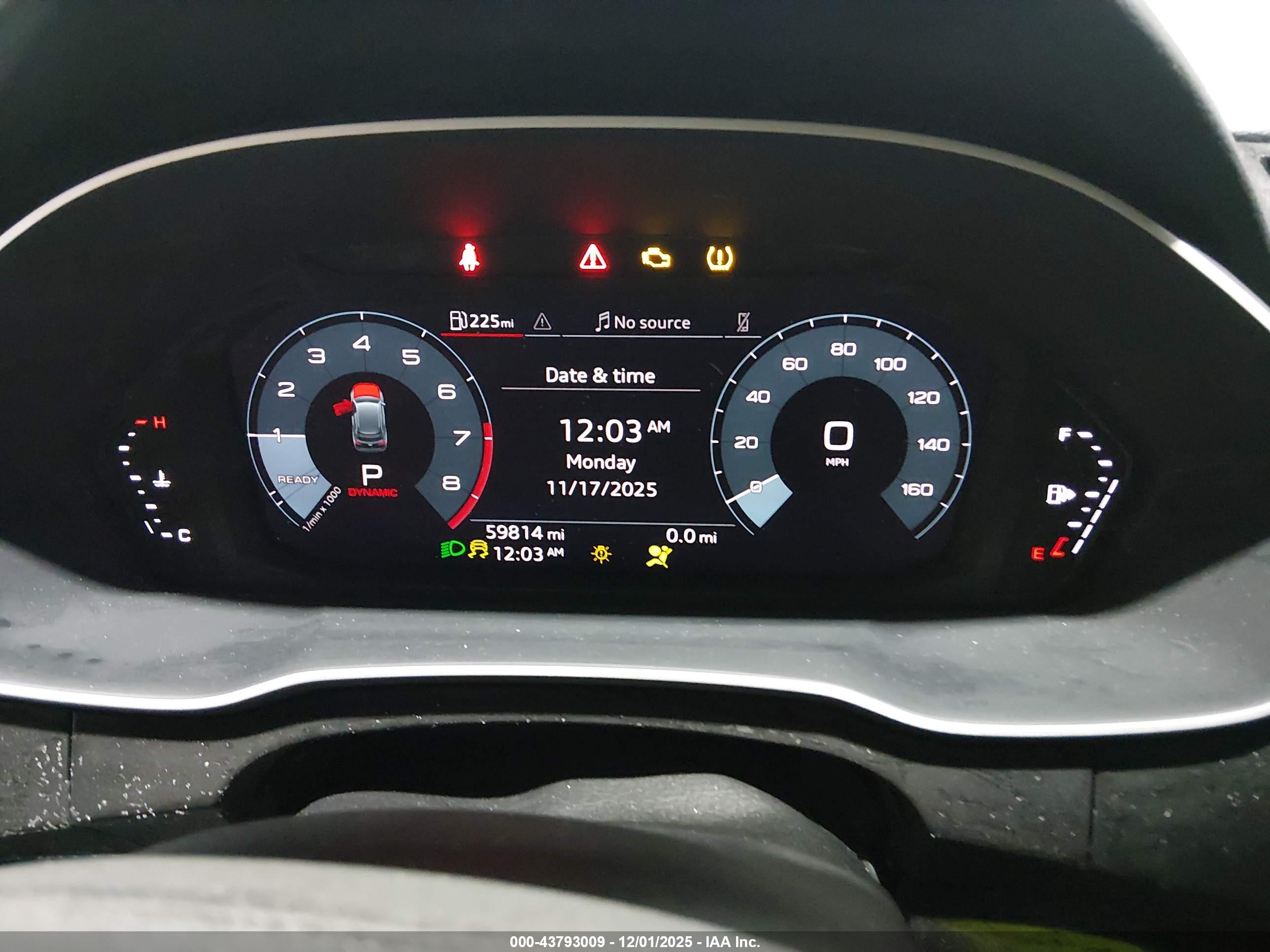AUDI Q3 image 7