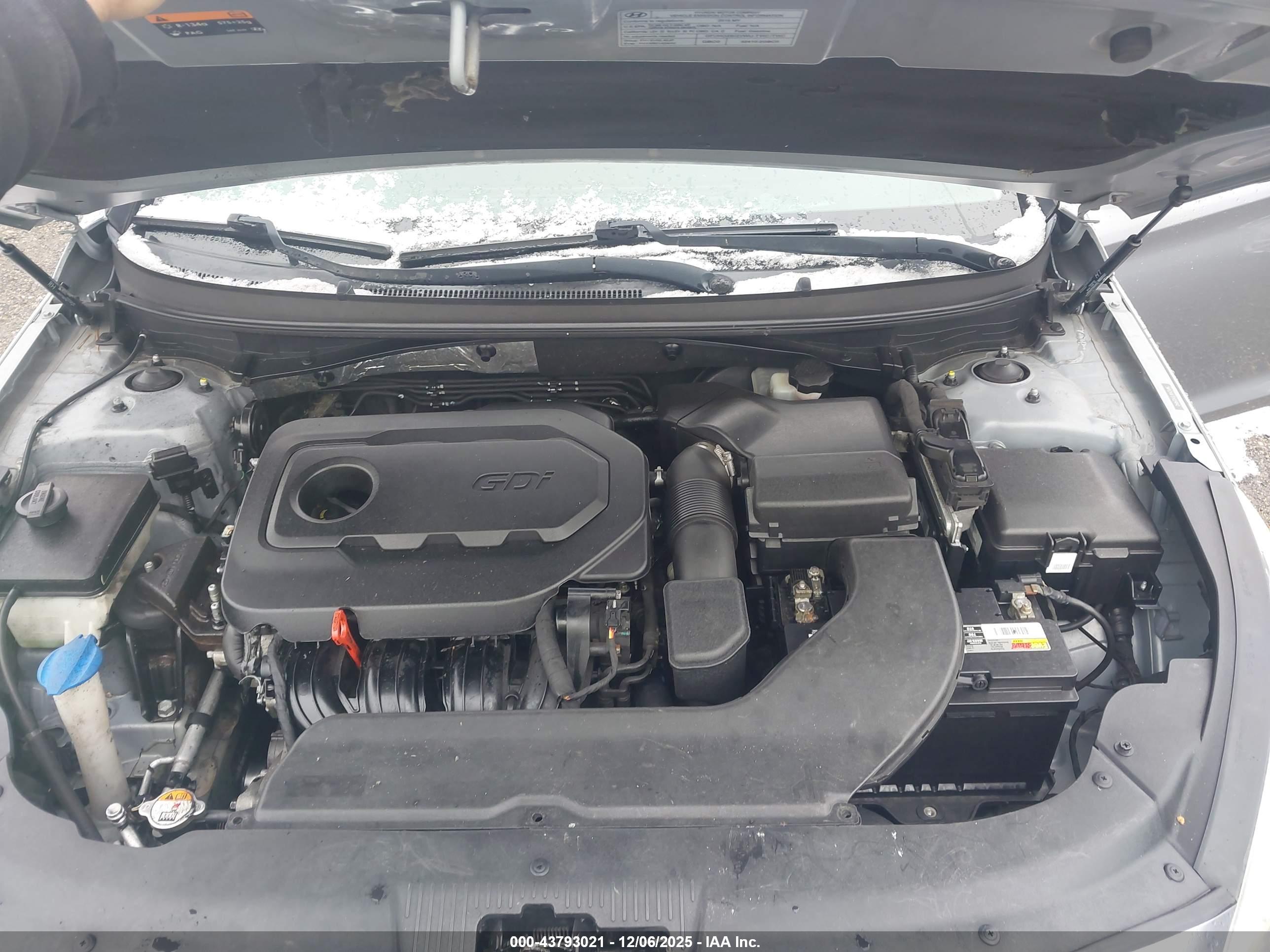 HYUNDAI SONATA image 10