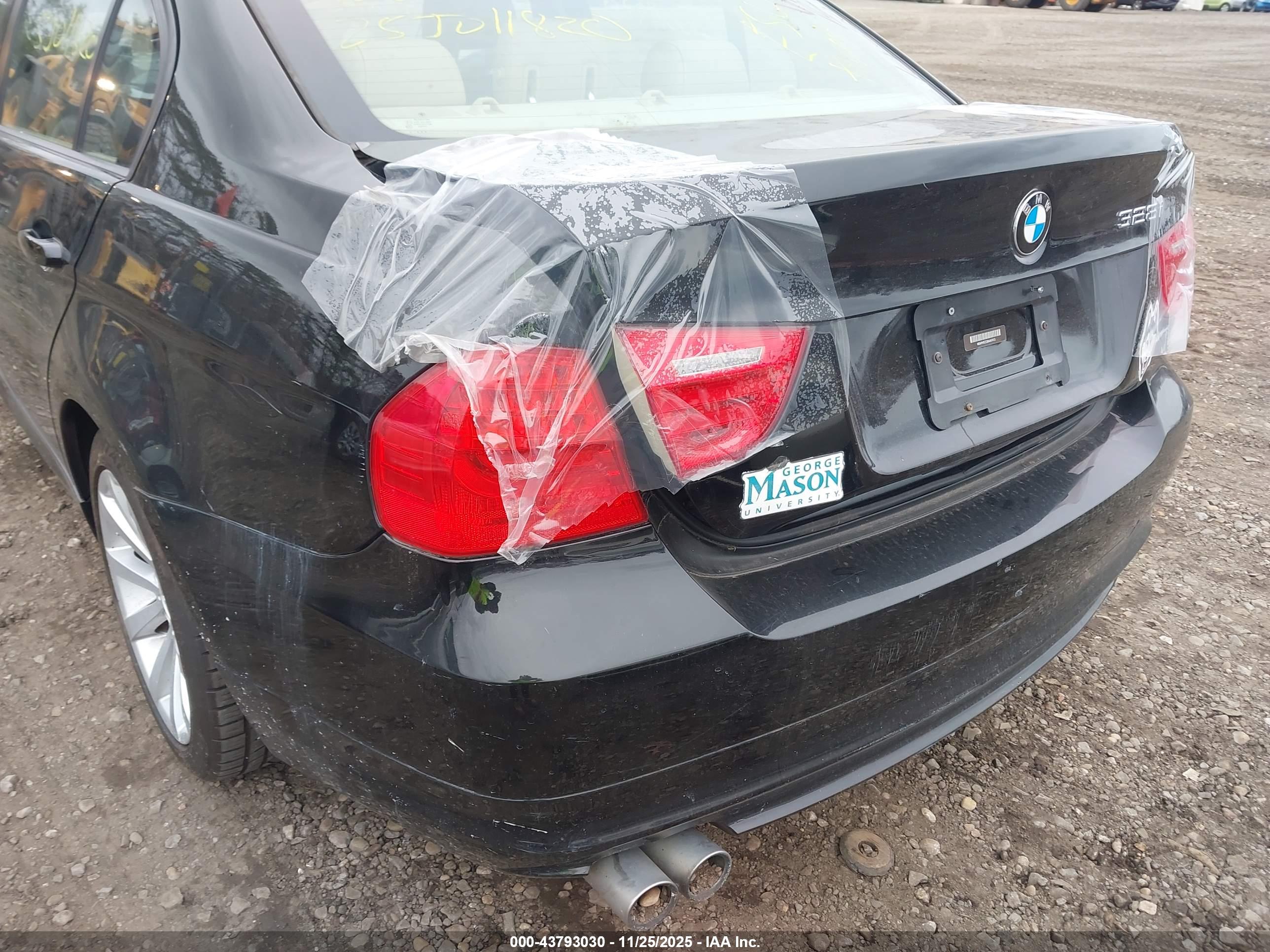 BMW 328I image 6