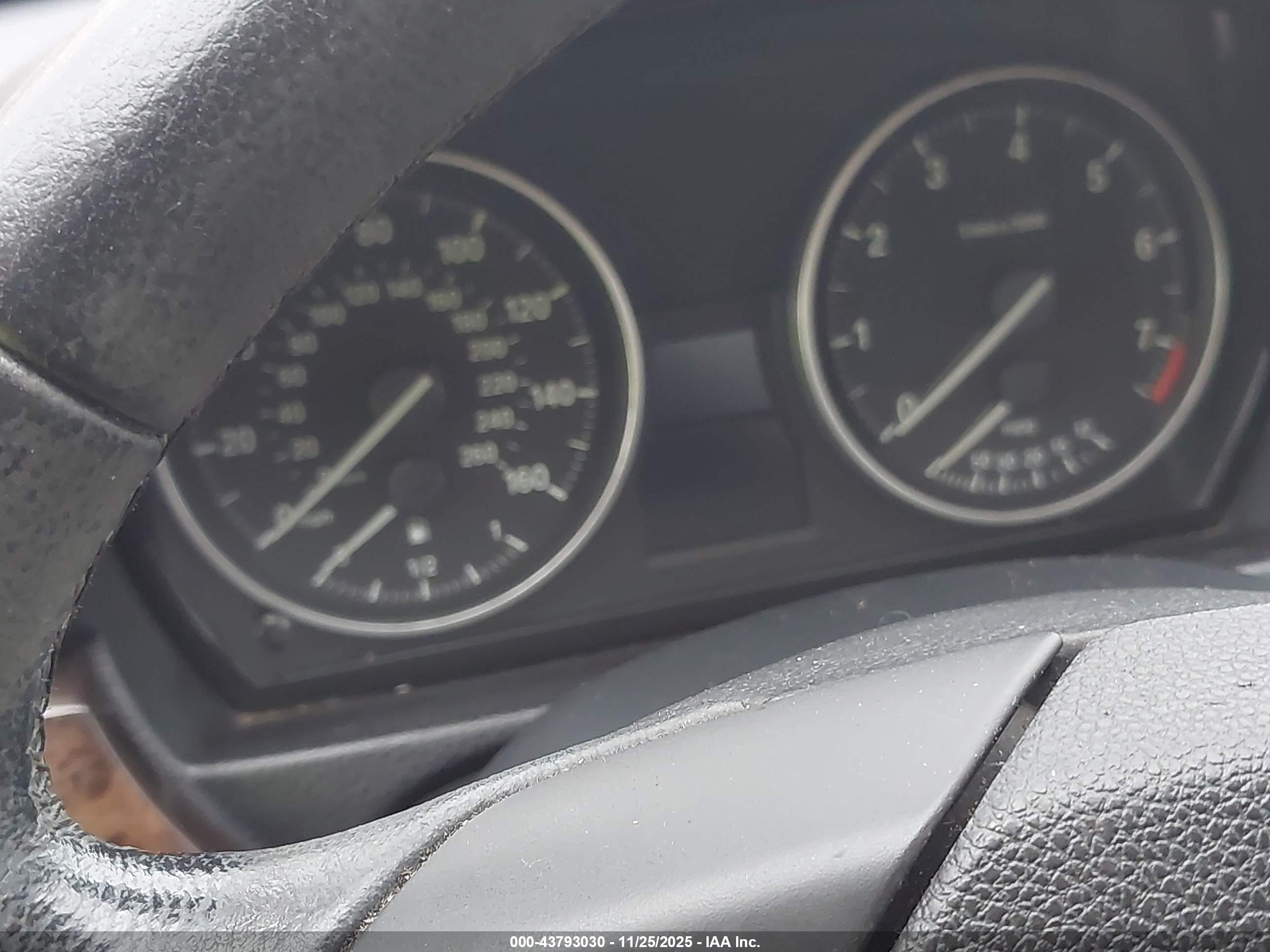 BMW 328I image 7
