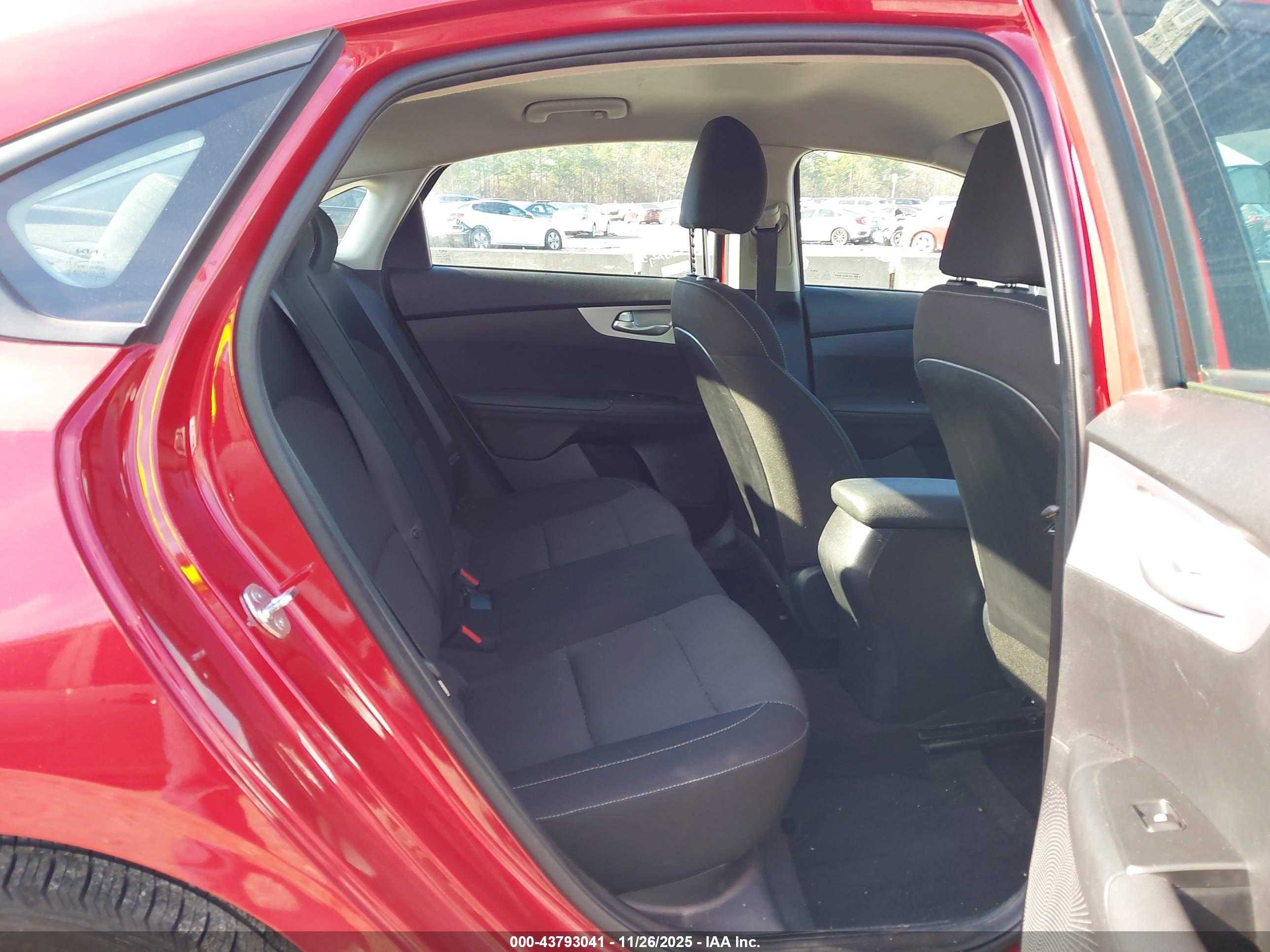 KIA FORTE image 8