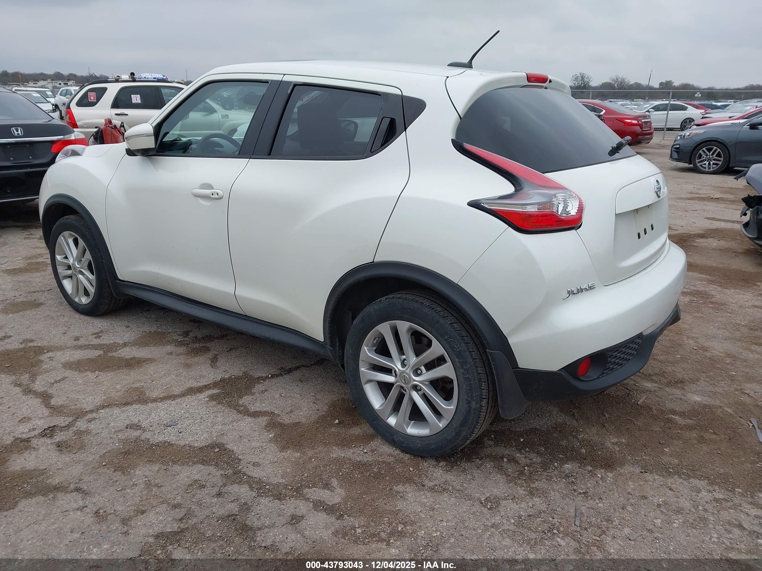 NISSAN JUKE image 3