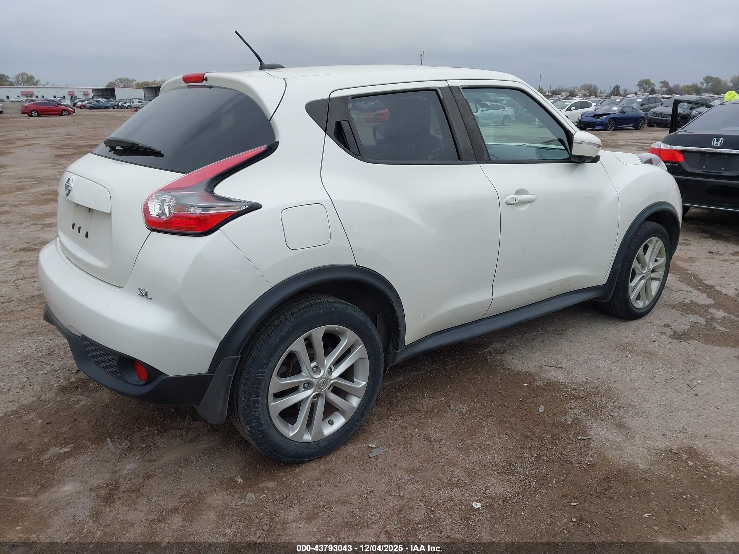 NISSAN JUKE image 4
