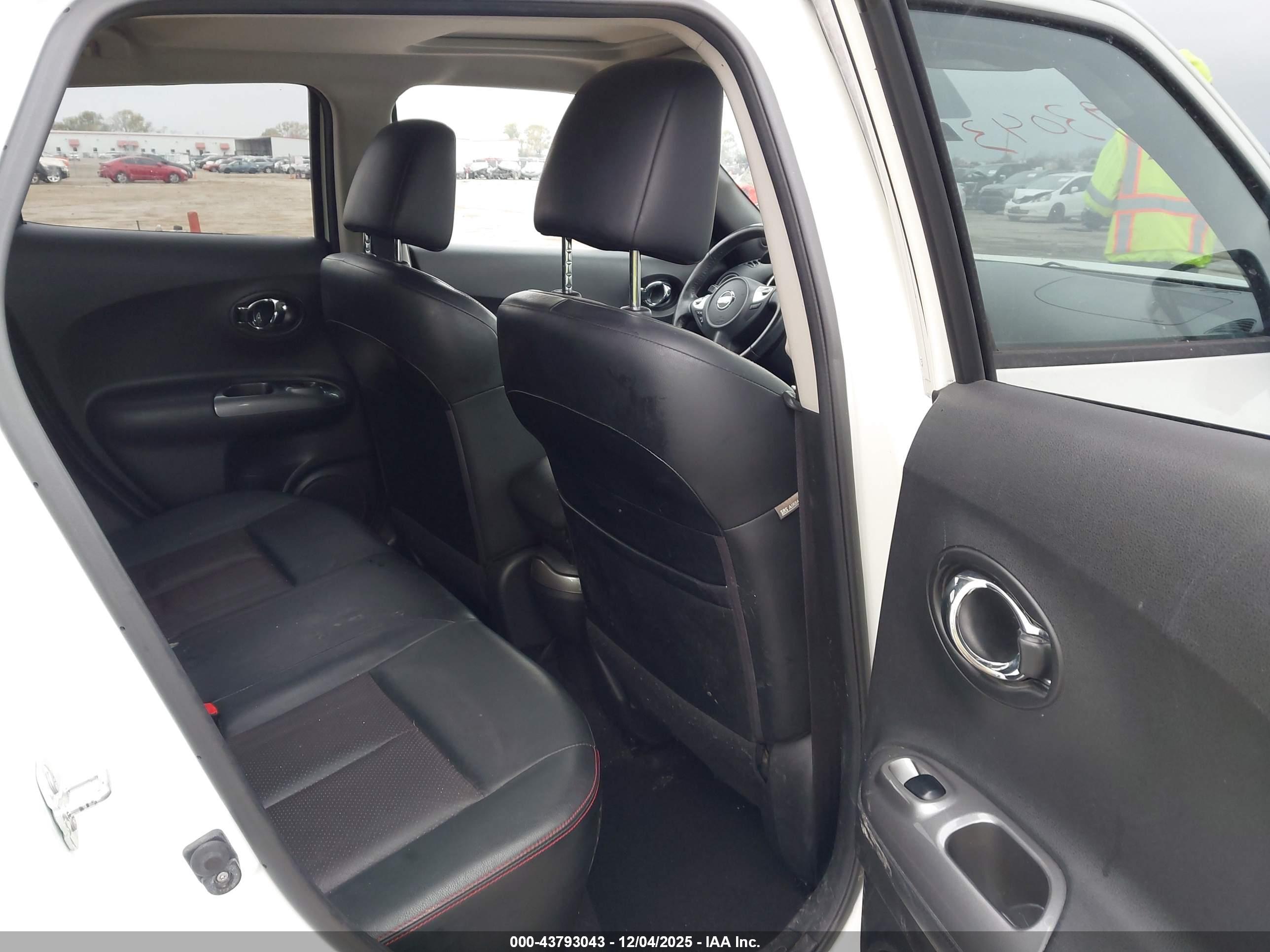 NISSAN JUKE image 8
