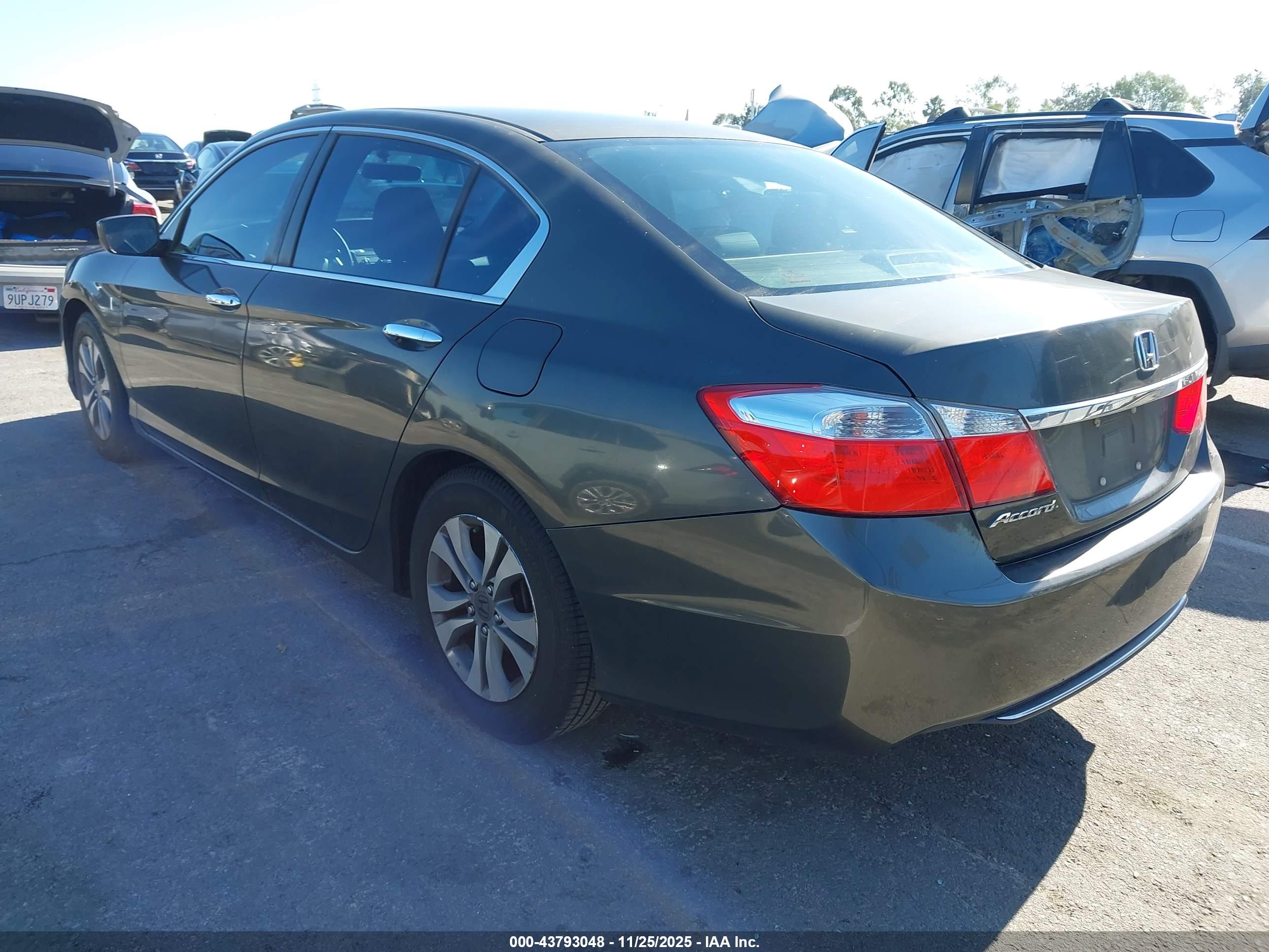 HONDA ACCORD image 3