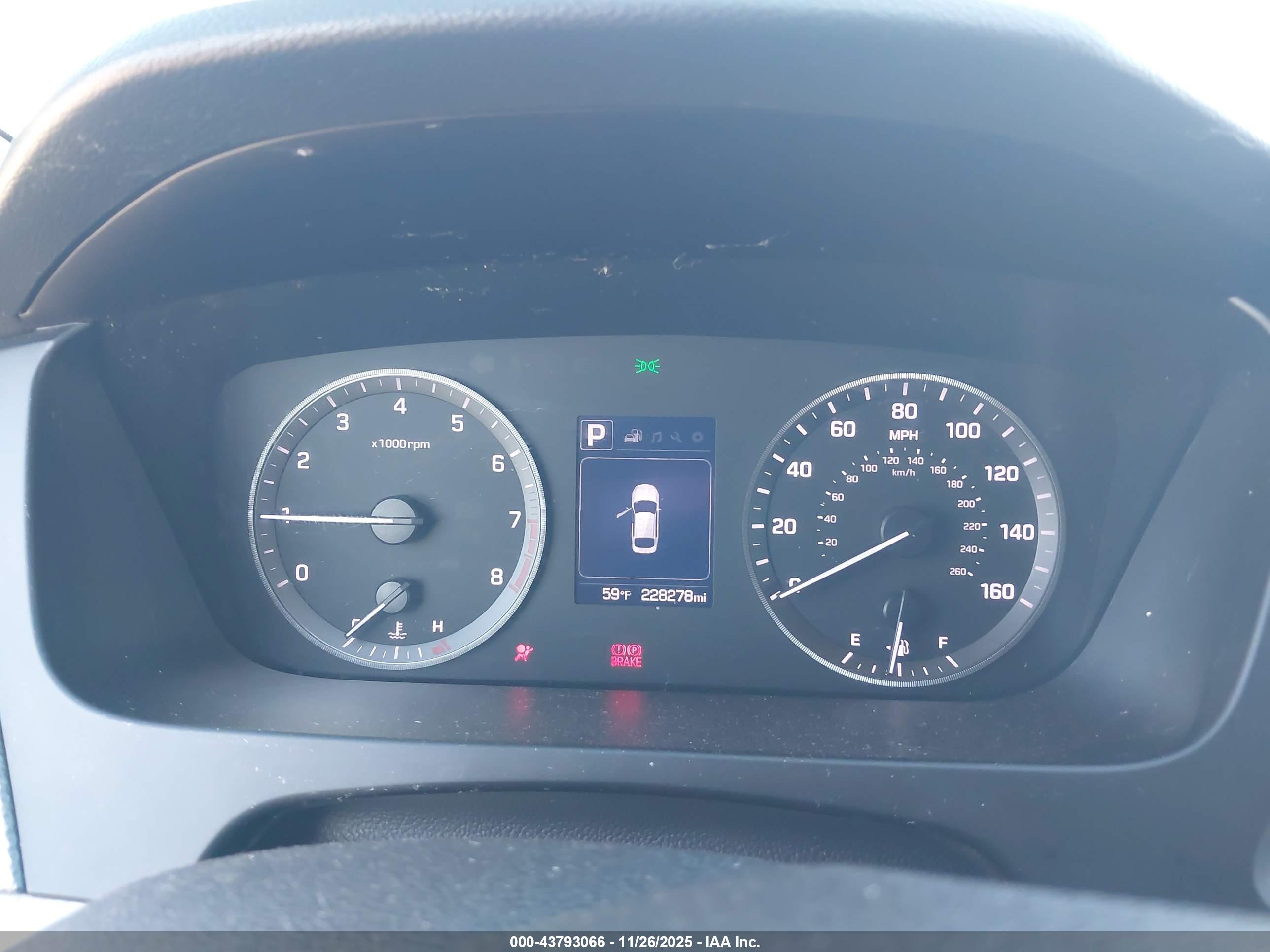 HYUNDAI SONATA image 7