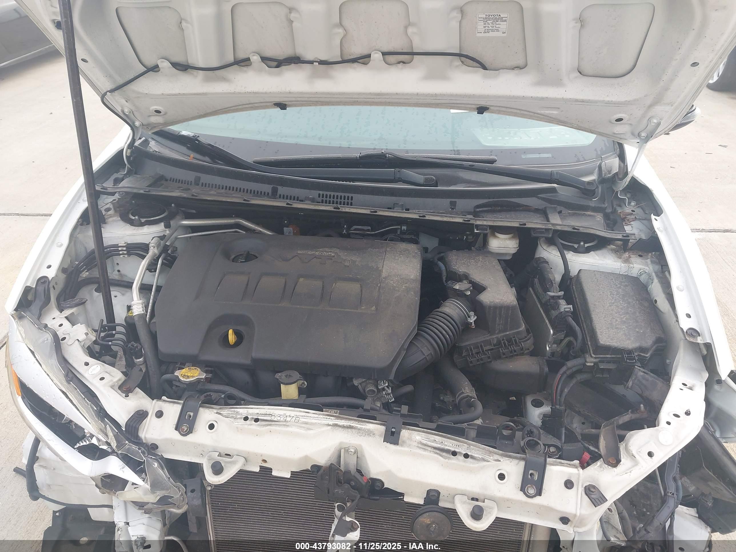 TOYOTA COROLLA image 10