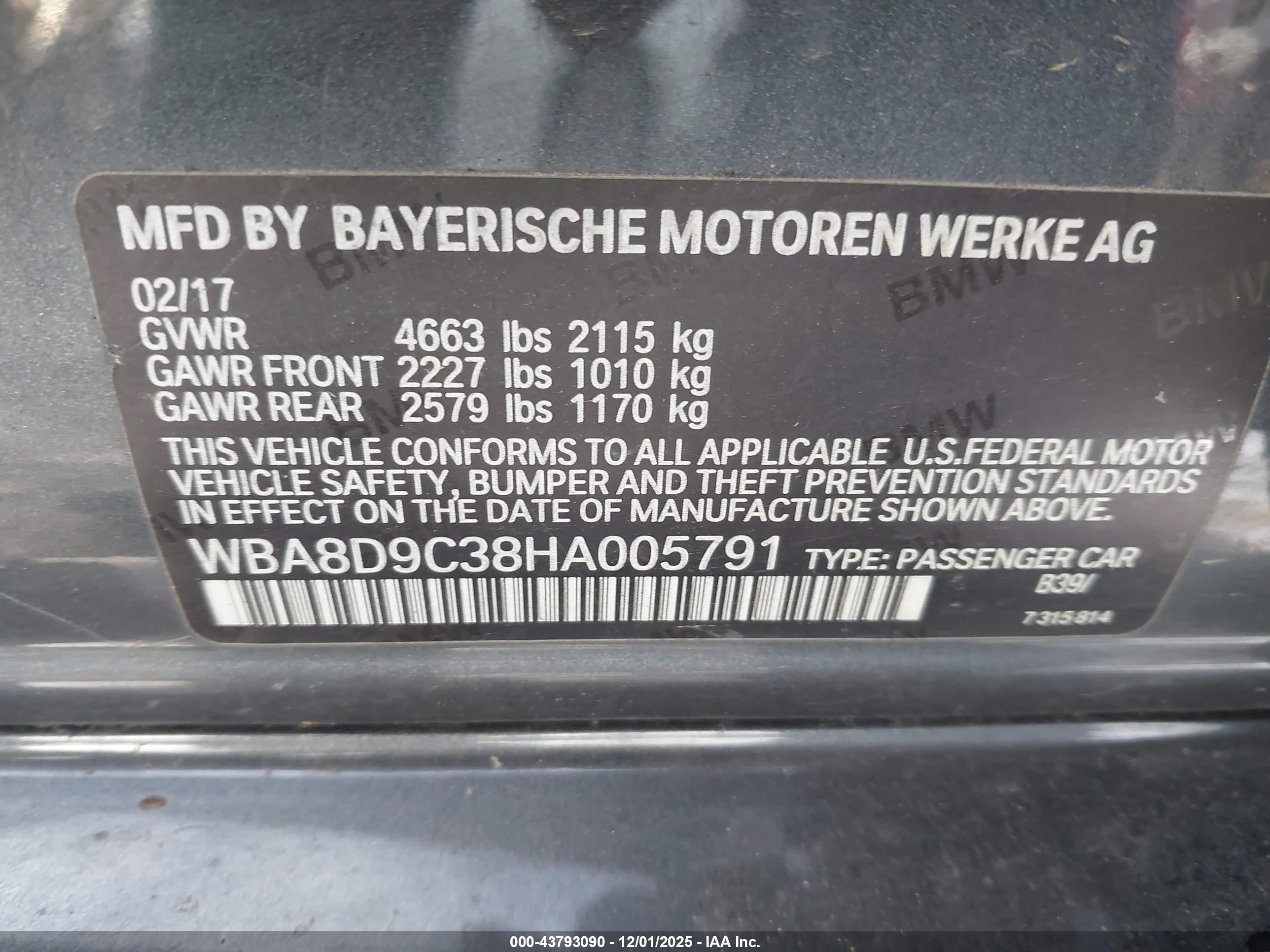 BMW 330I image 9