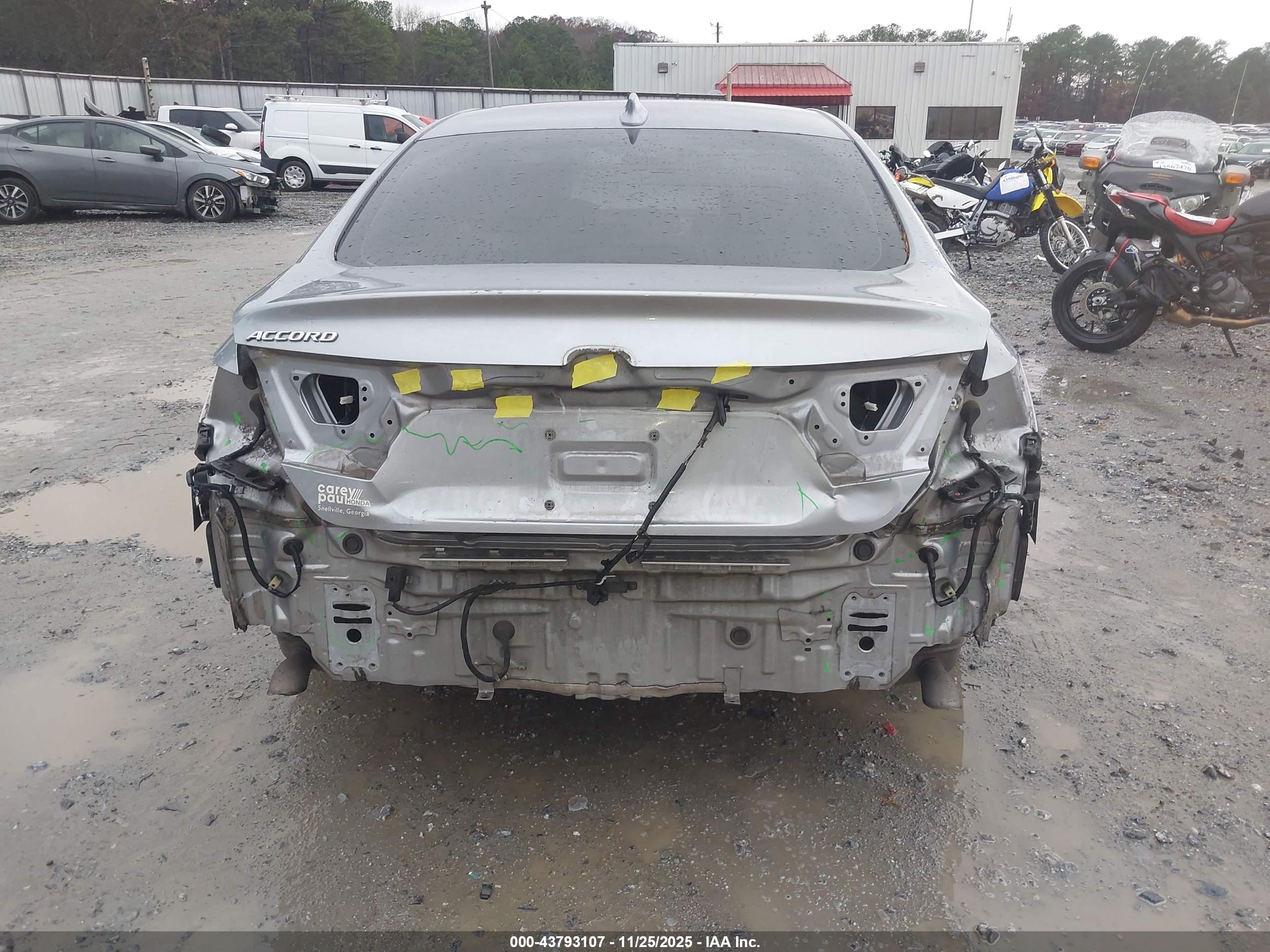 HONDA ACCORD image 6