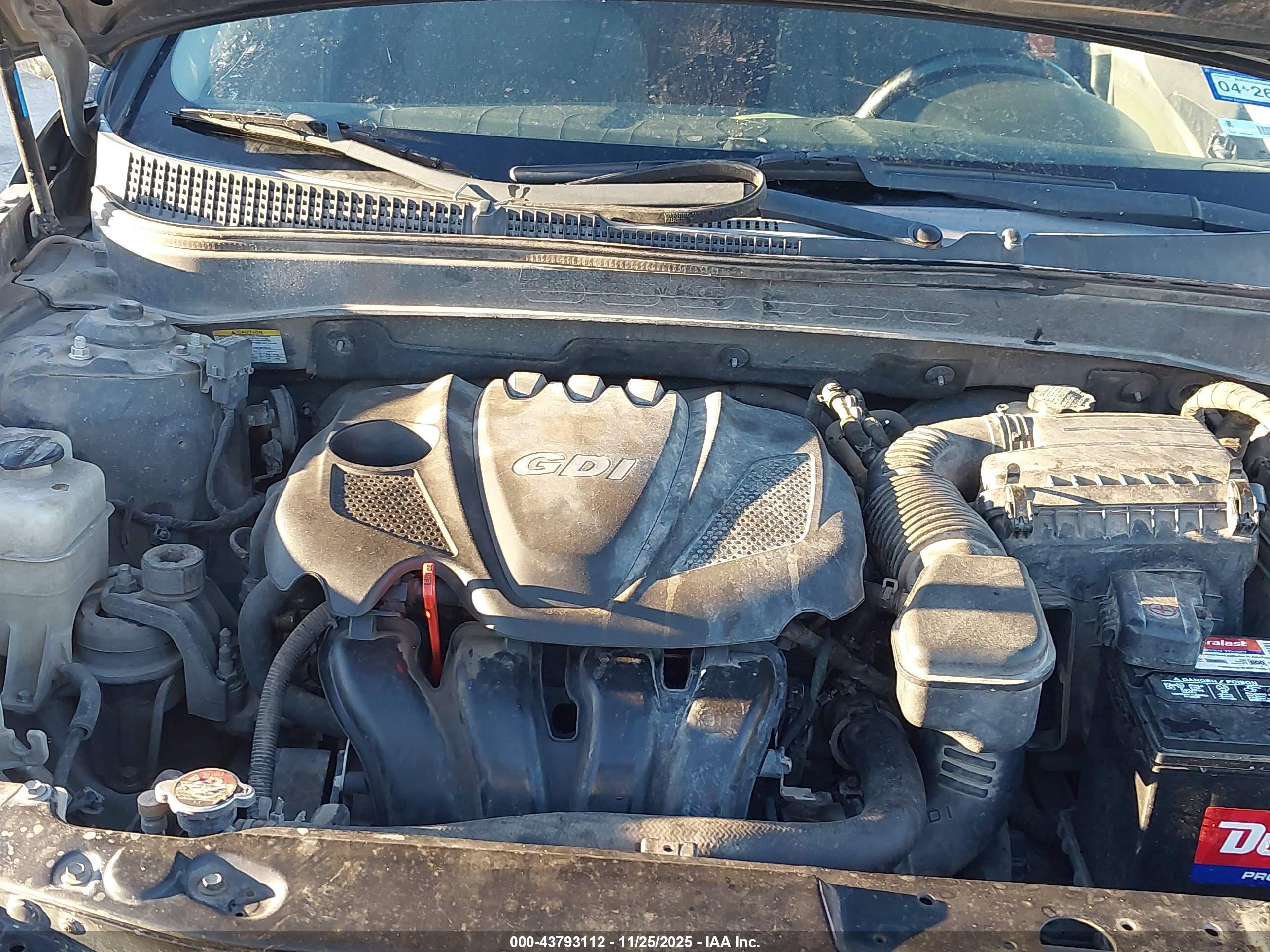 HYUNDAI SONATA image 10
