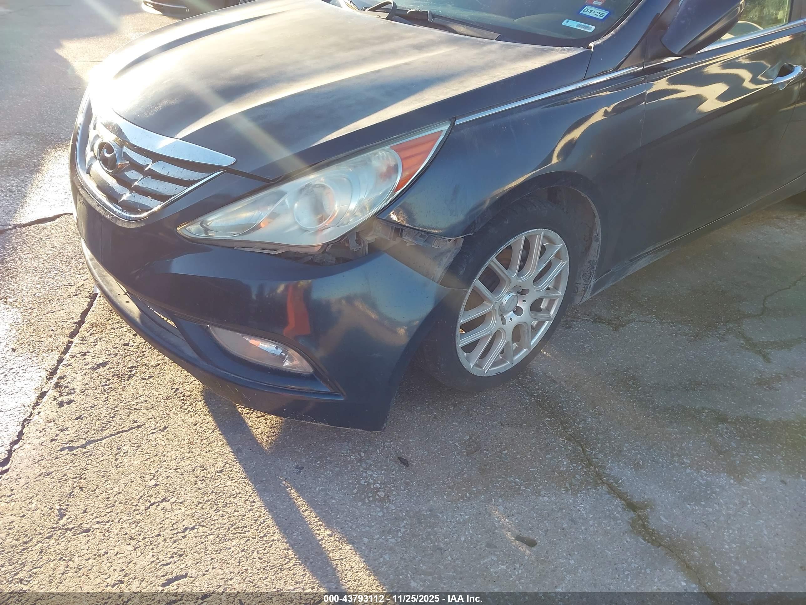 HYUNDAI SONATA image 6