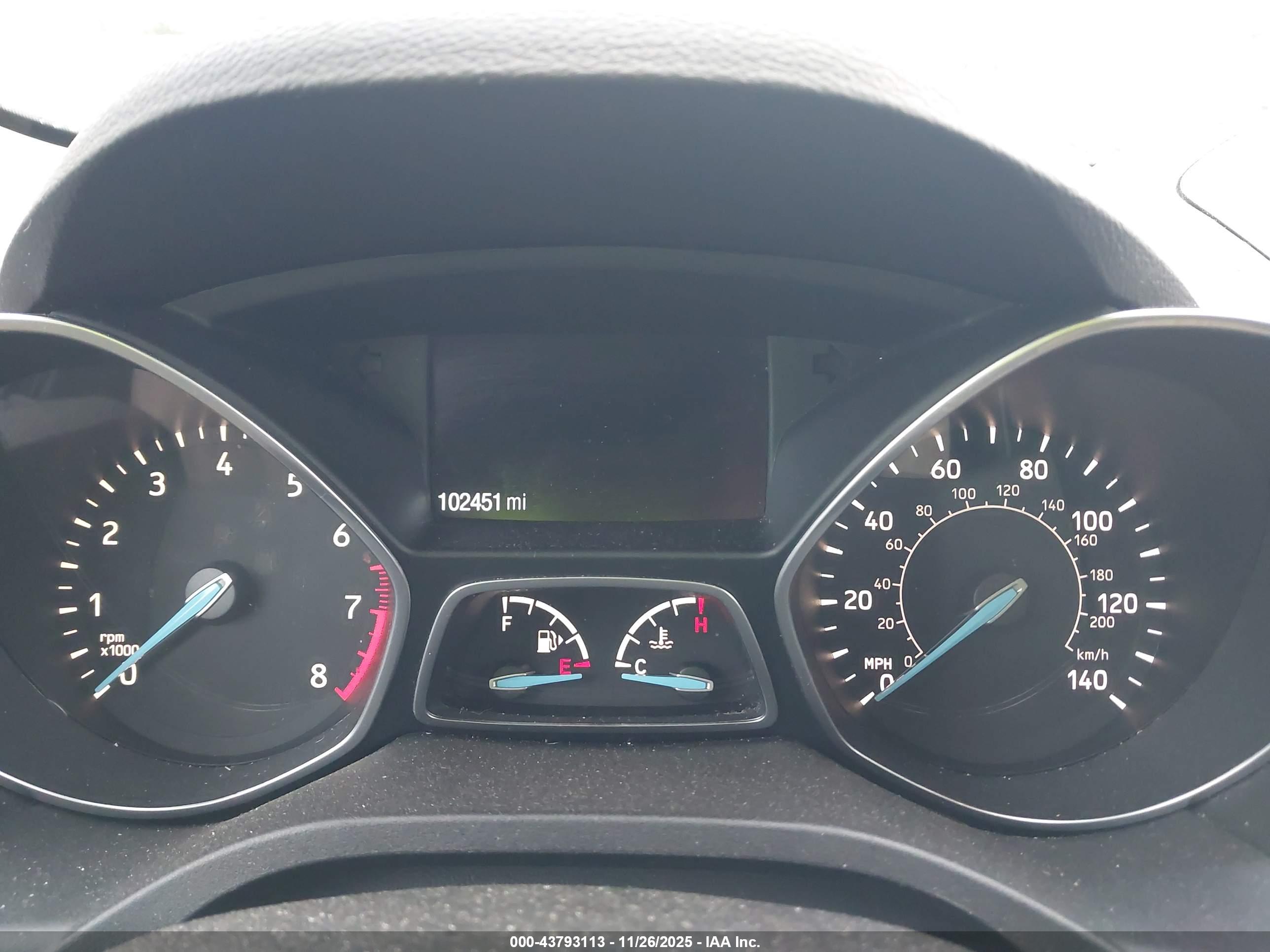 FORD ESCAPE image 7