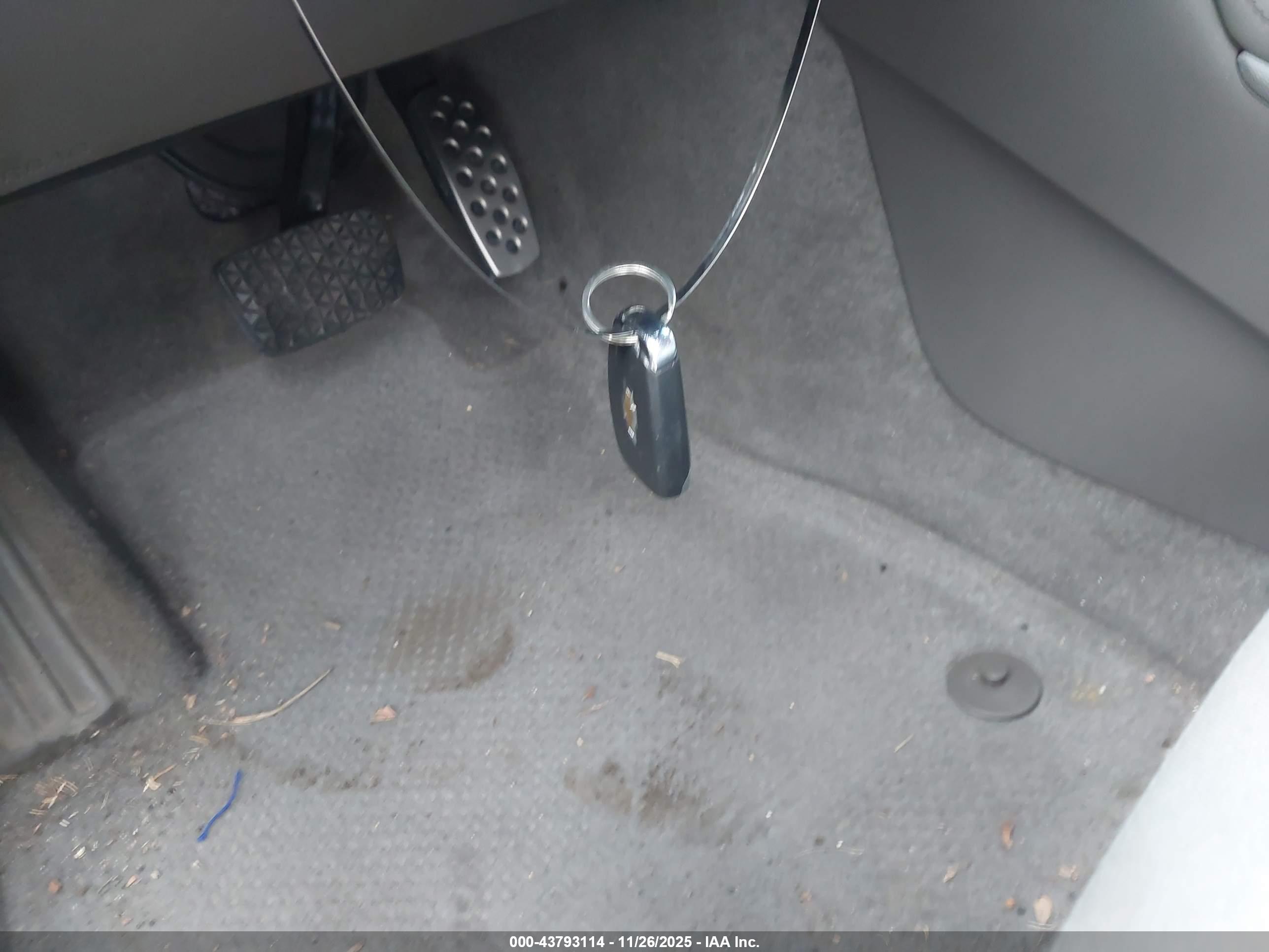 CHEVROLET MALIBU image 11