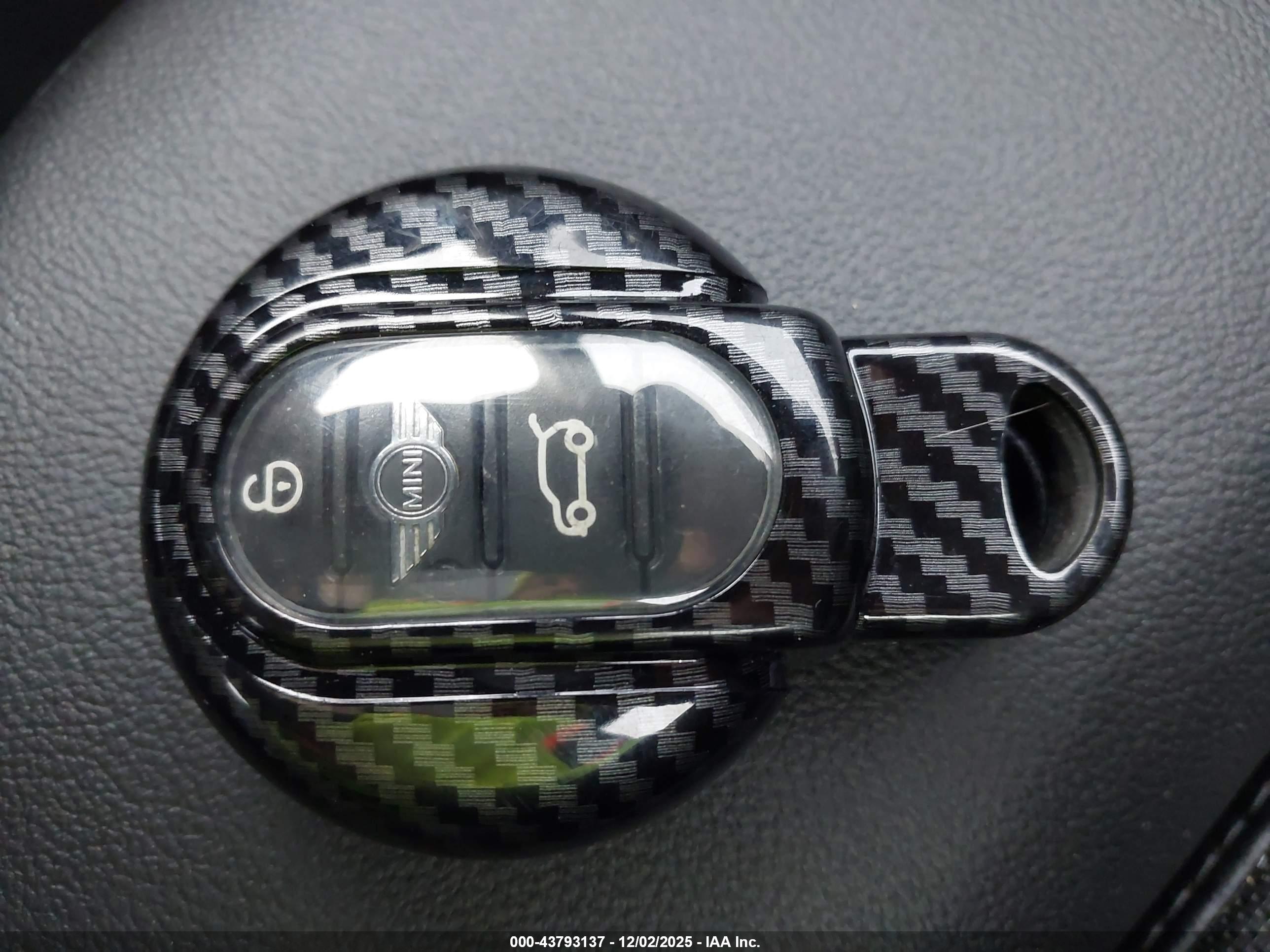 MINI HARDTOP image 11