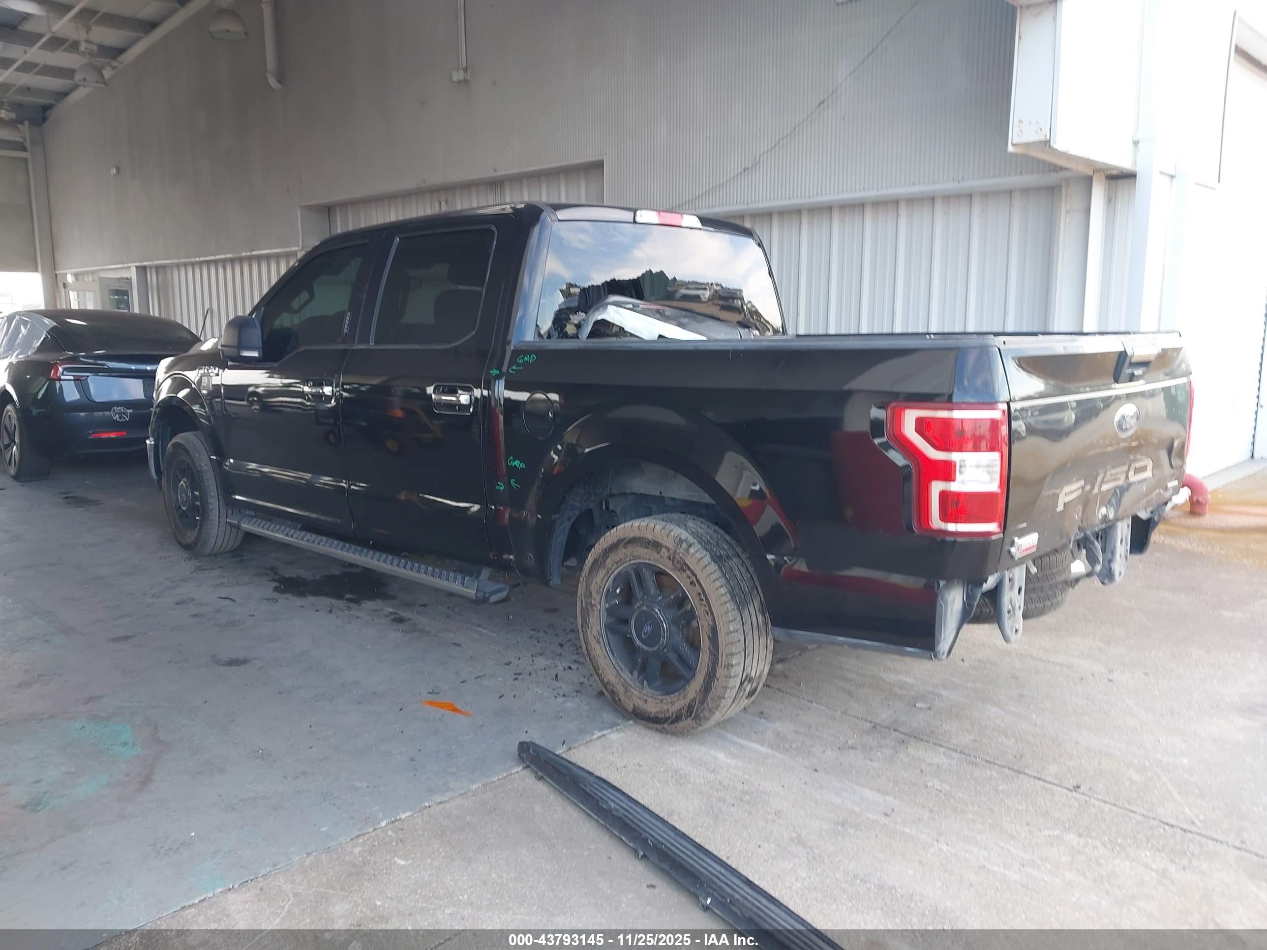 FORD F-150 image 3