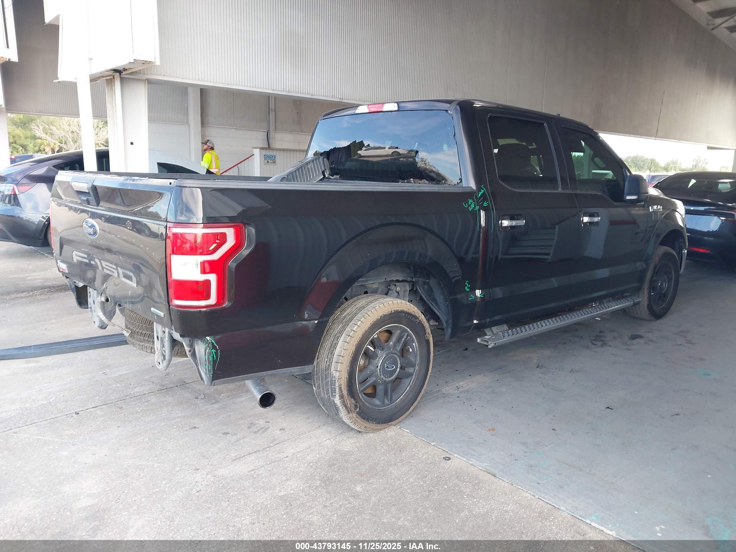FORD F-150 image 4