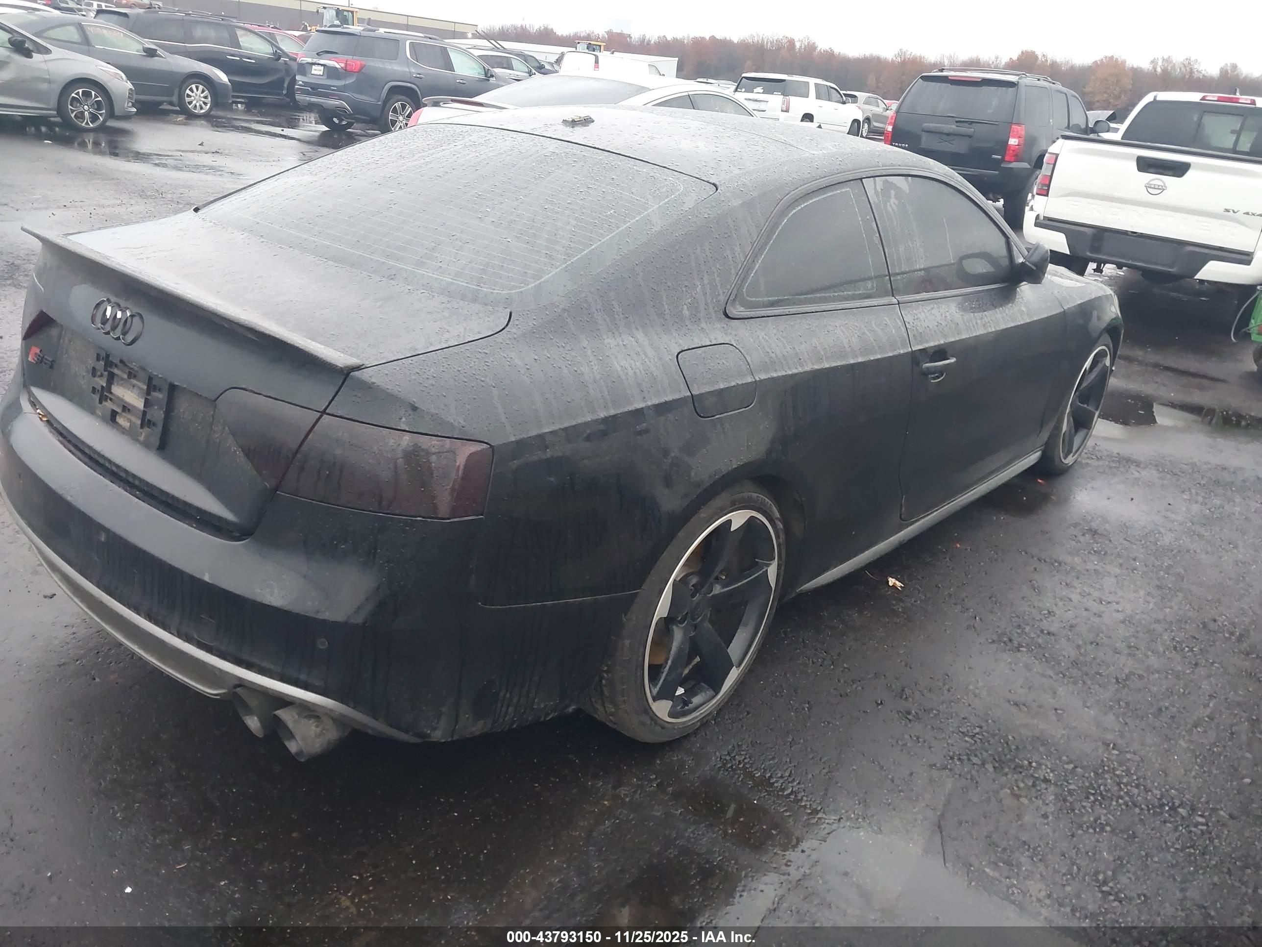 AUDI S5 image 4