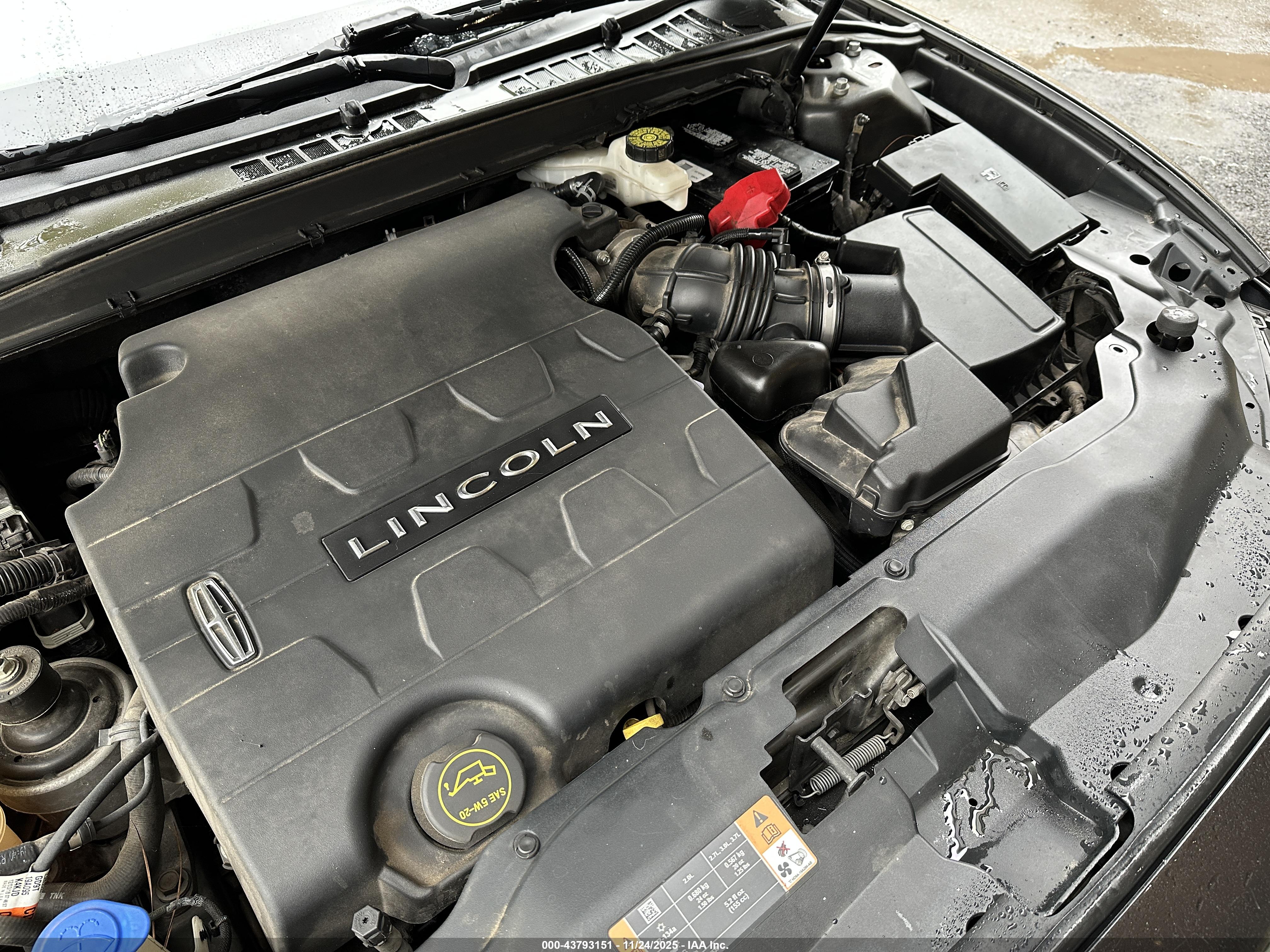 LINCOLN CONTINENTAL image 10