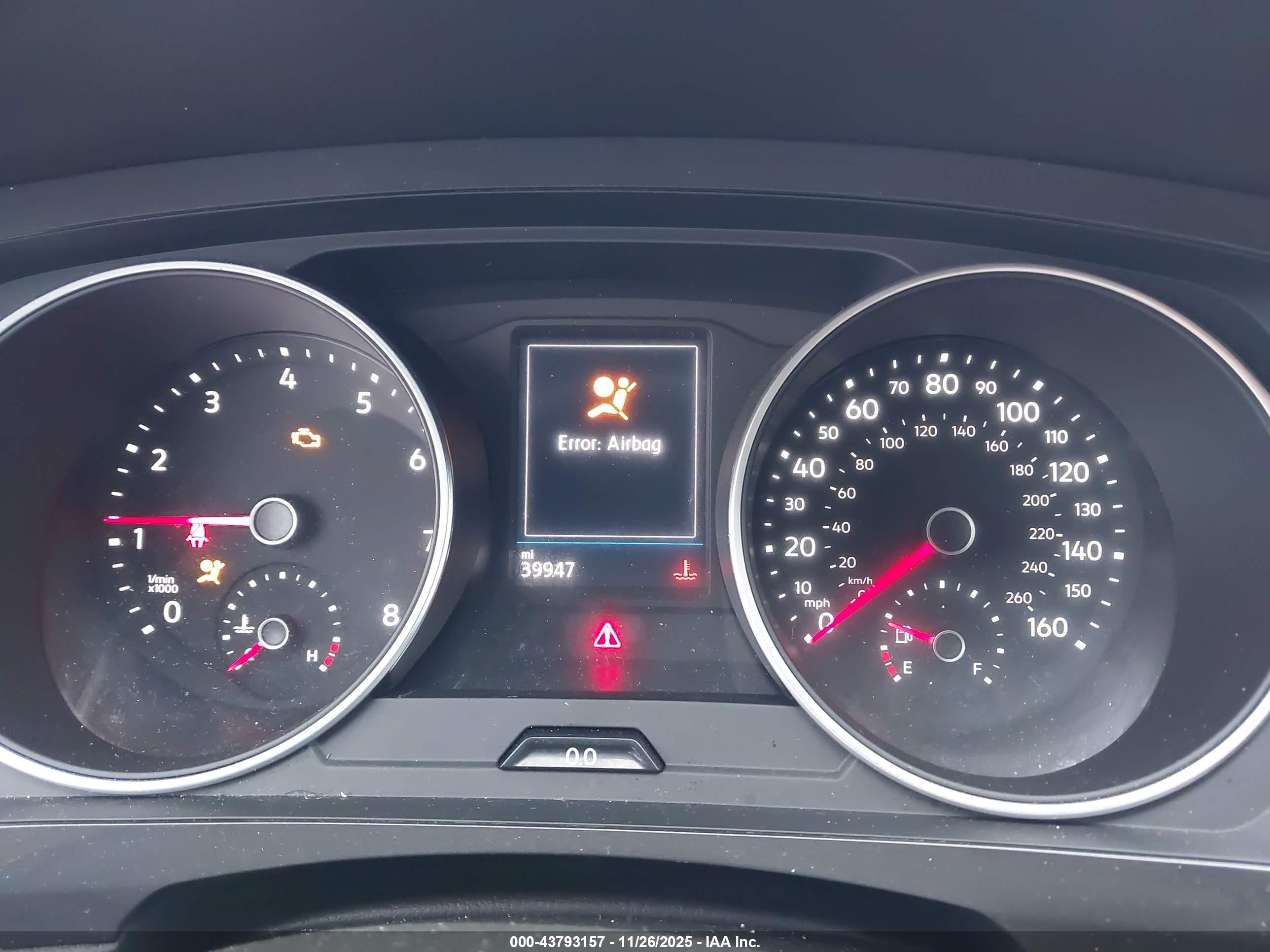 VOLKSWAGEN TIGUAN image 7
