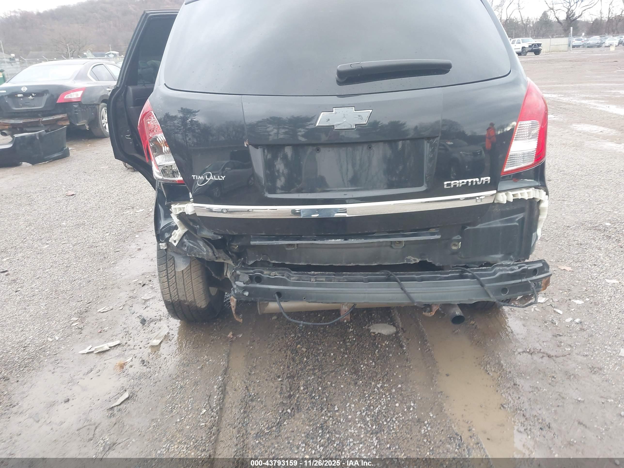 CHEVROLET CAPTIVA image 6