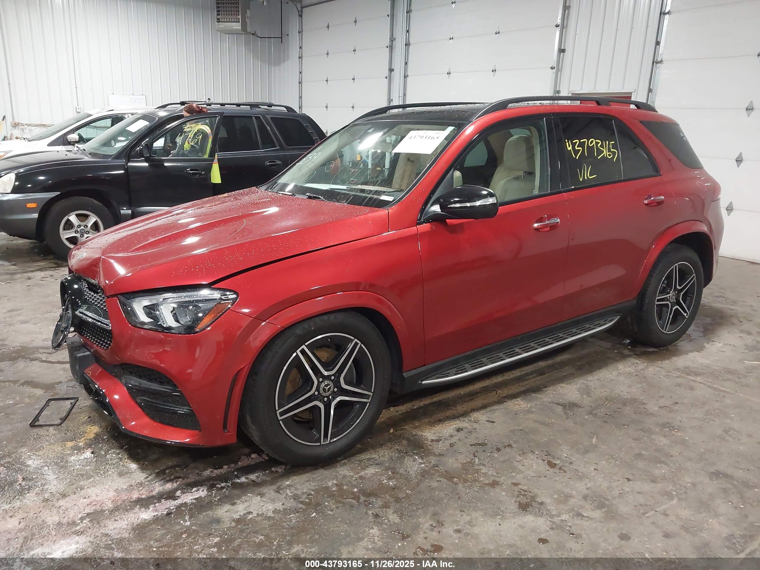 MERCEDES-BENZ GLE image 2