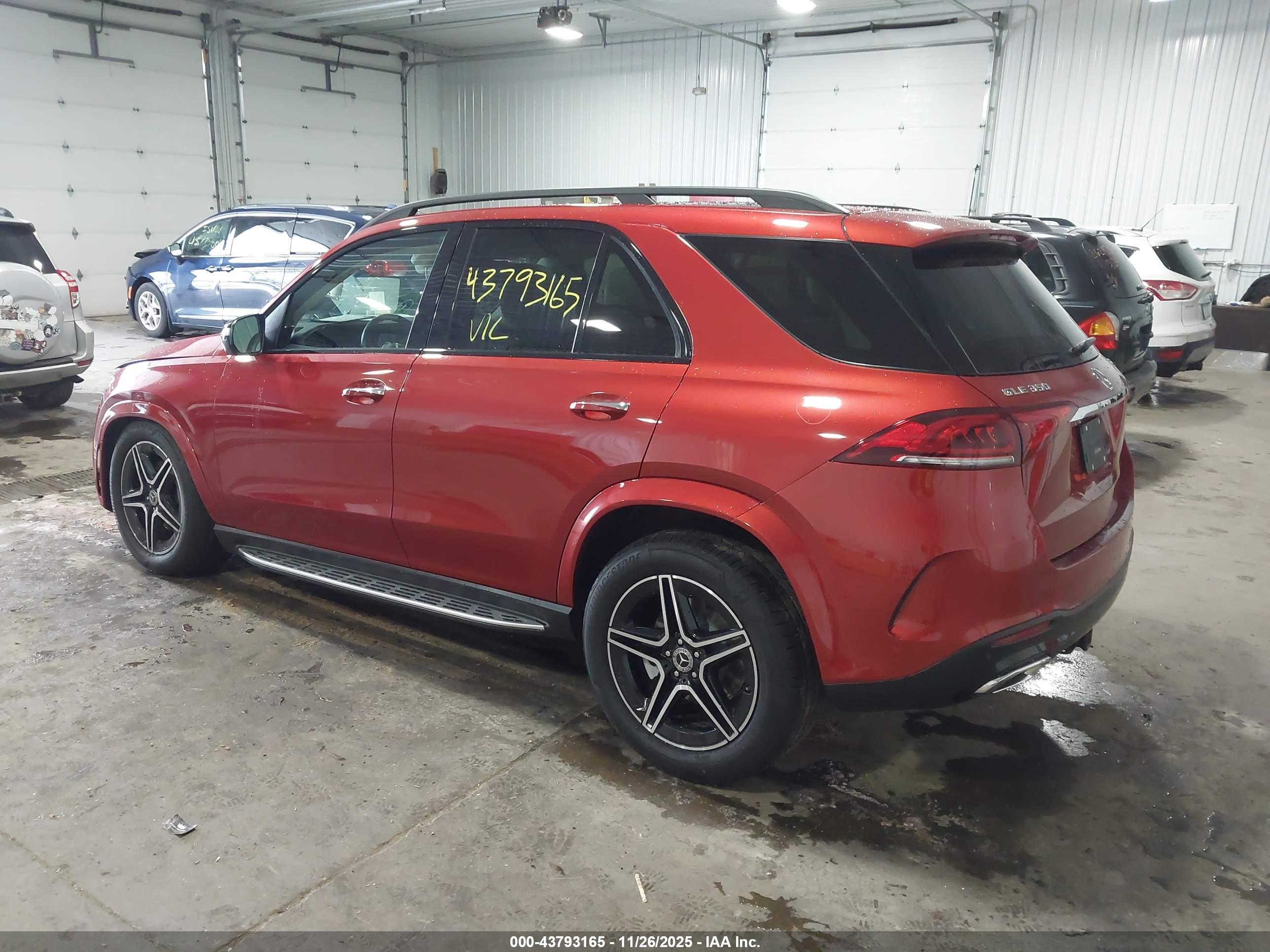 MERCEDES-BENZ GLE image 3