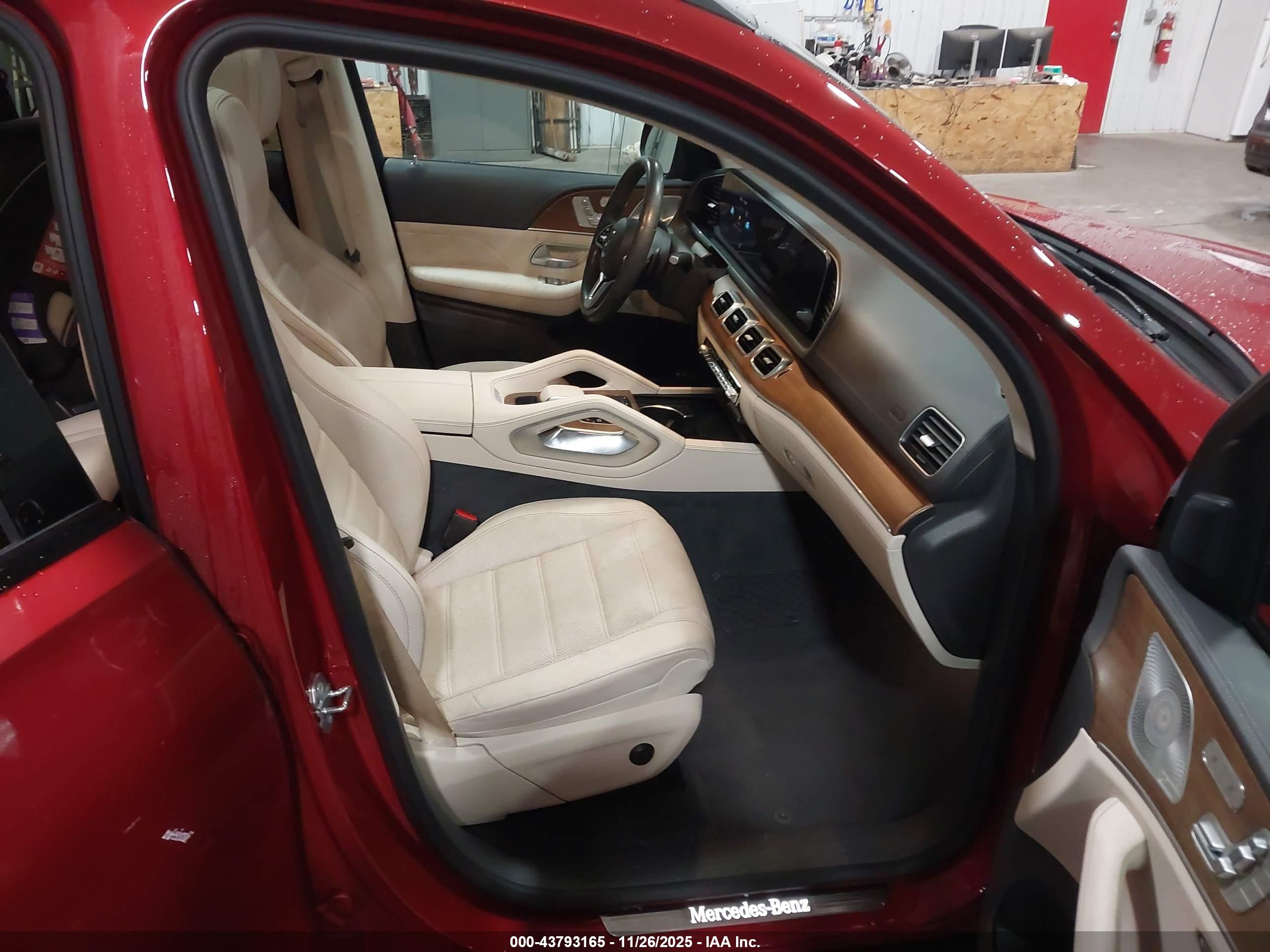 MERCEDES-BENZ GLE image 5