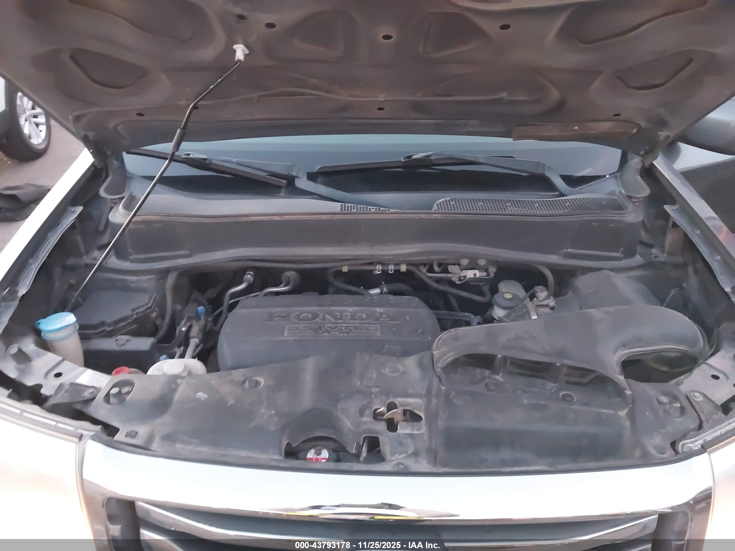 HONDA PILOT image 10