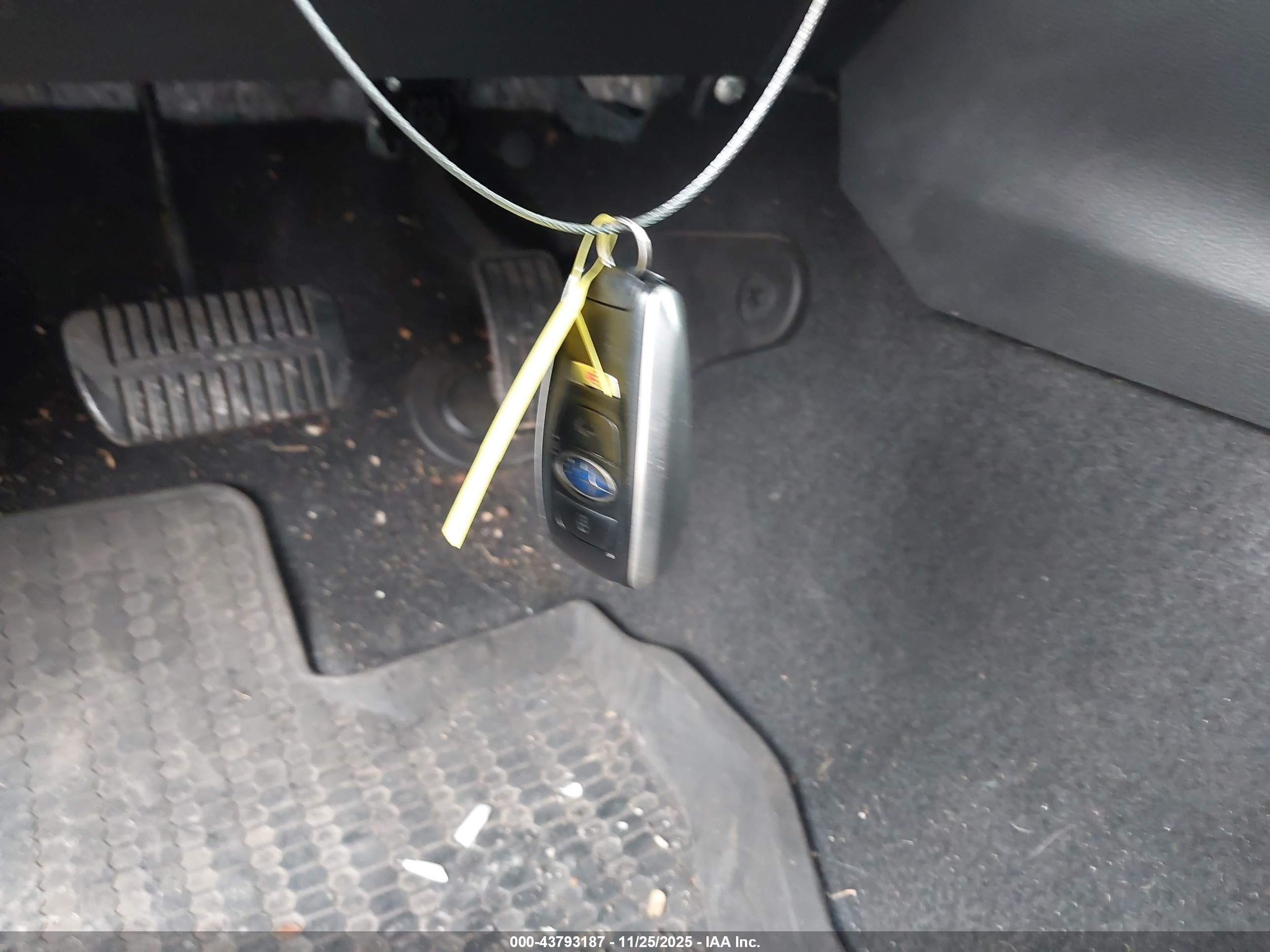 SUBARU CROSSTREK image 11