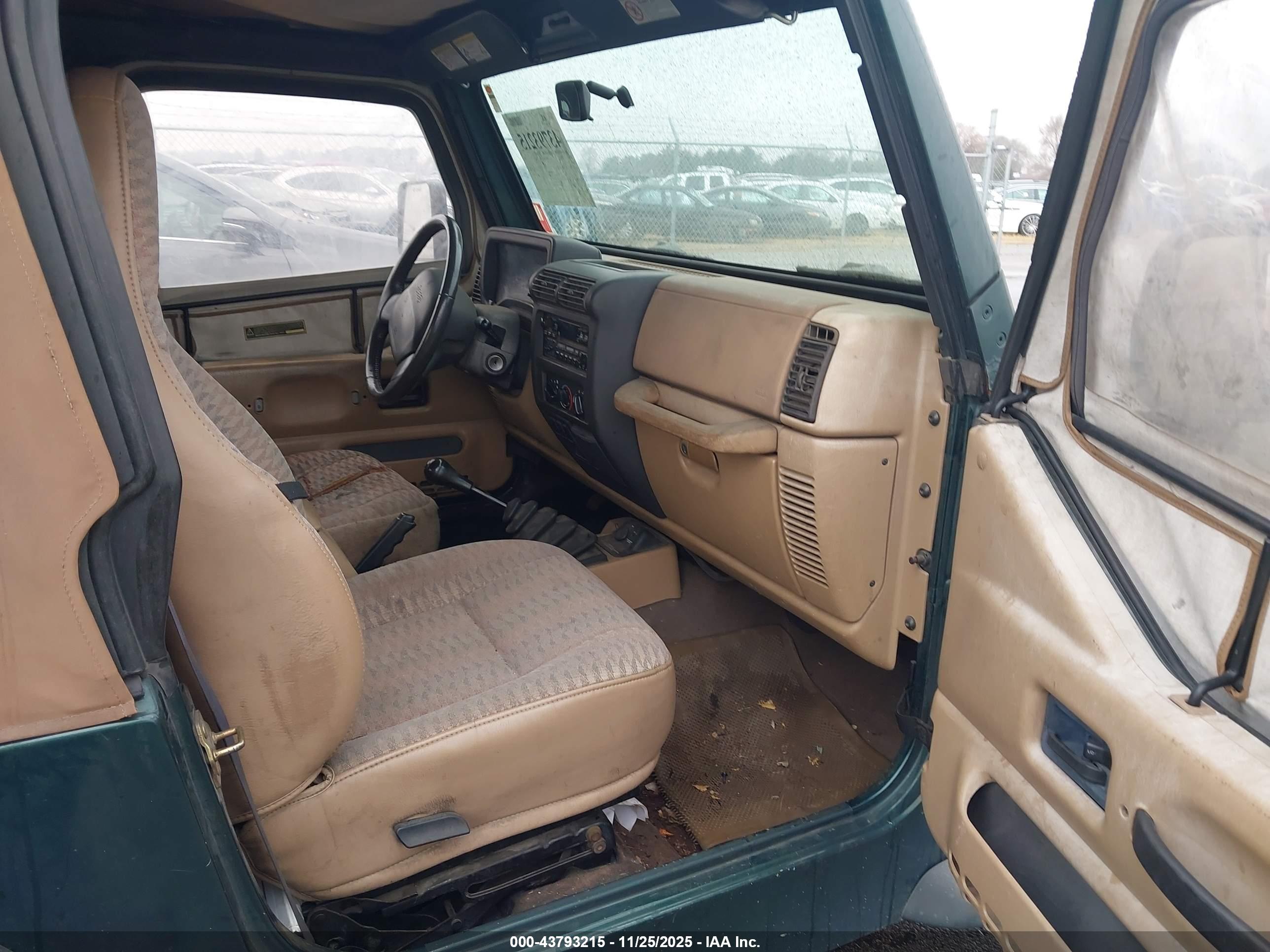 JEEP WRANGLER image 5