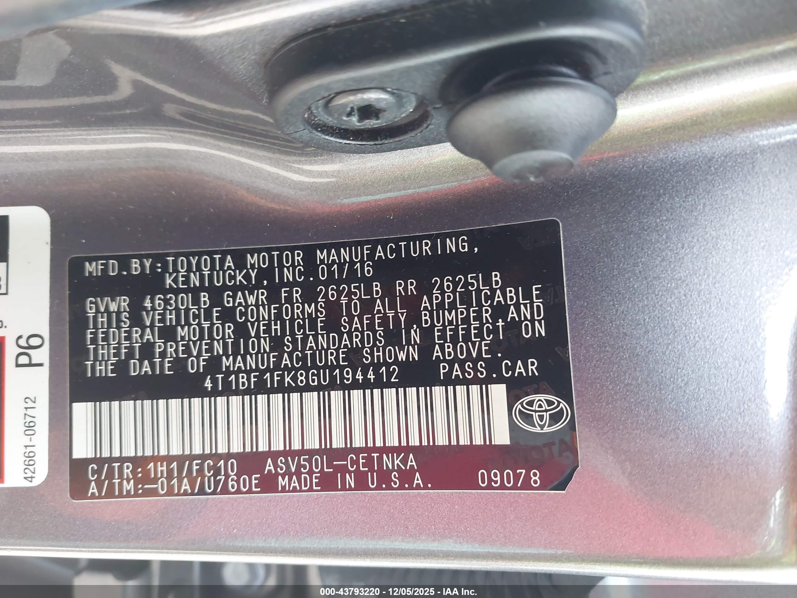 TOYOTA CAMRY image 9