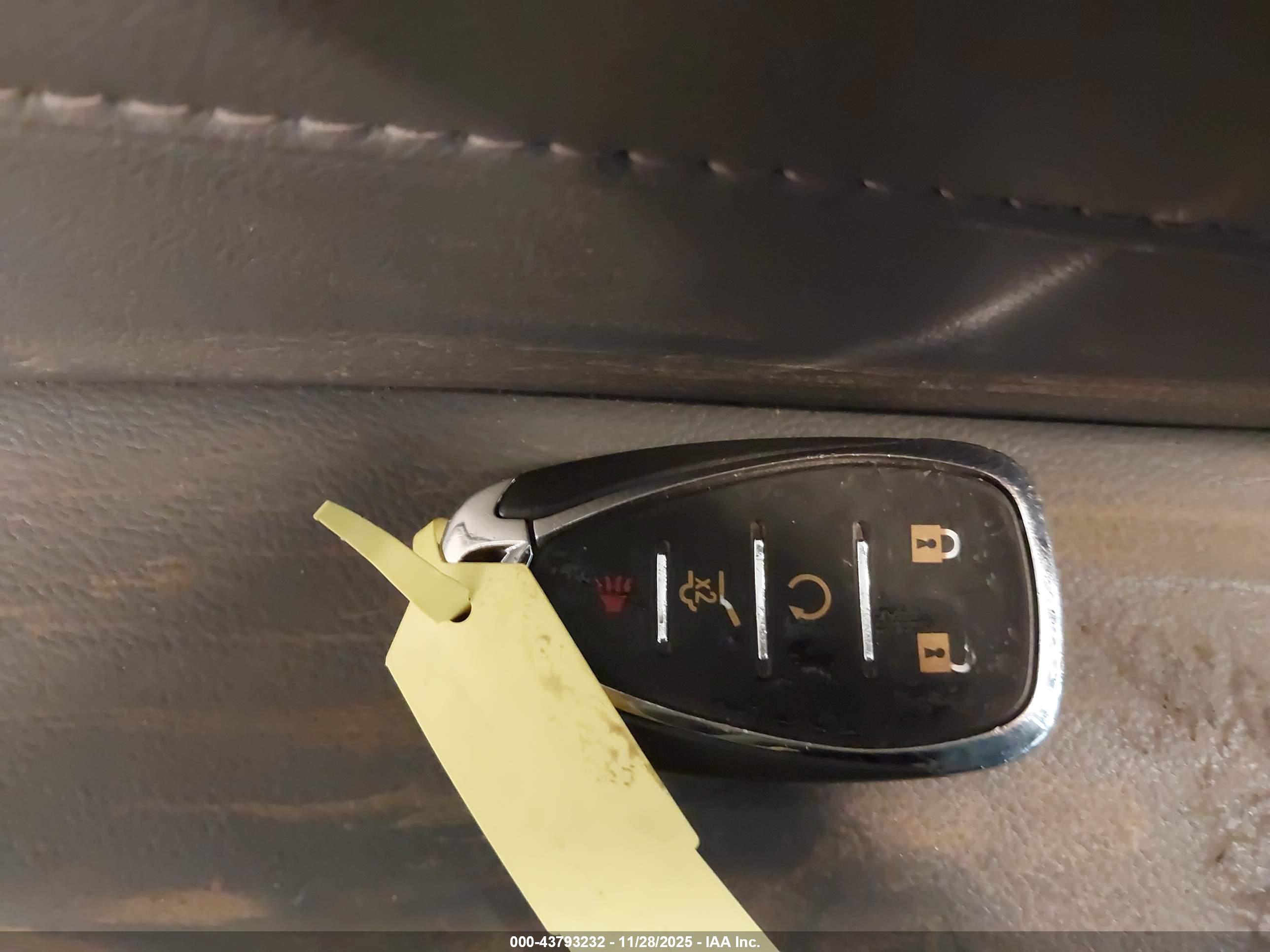 CHEVROLET TRAVERSE image 11
