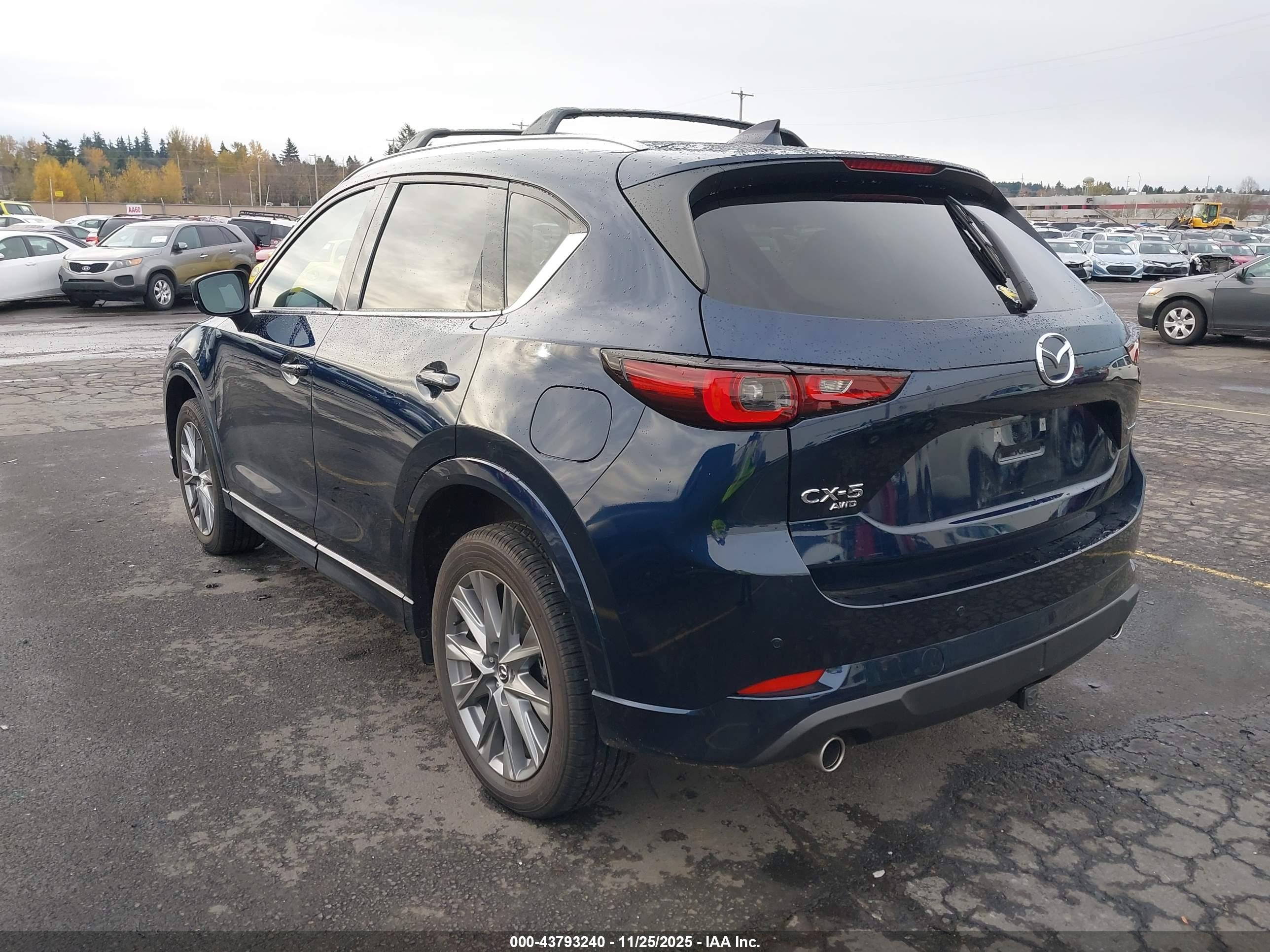 MAZDA CX-5 image 3
