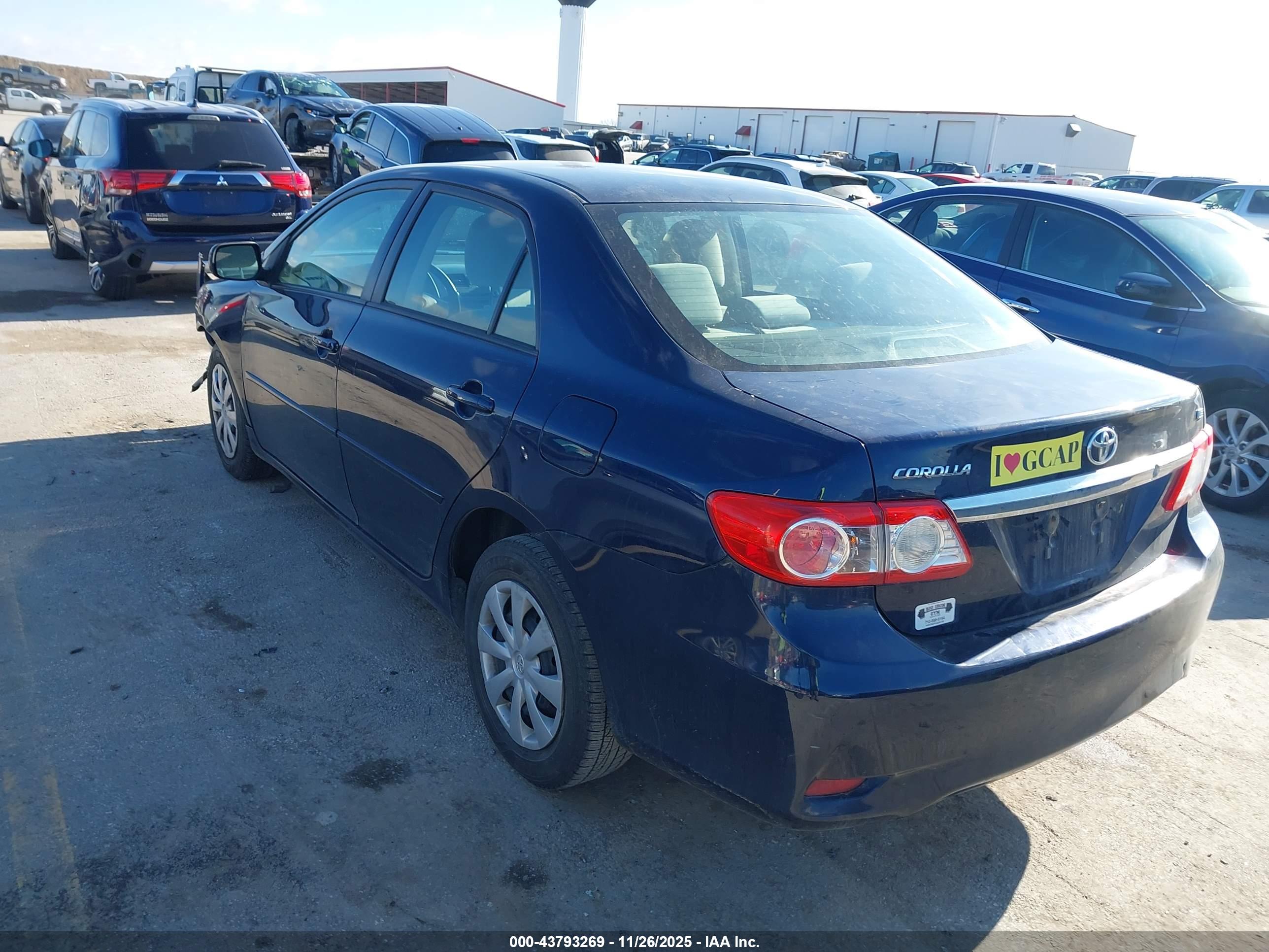 TOYOTA COROLLA image 3