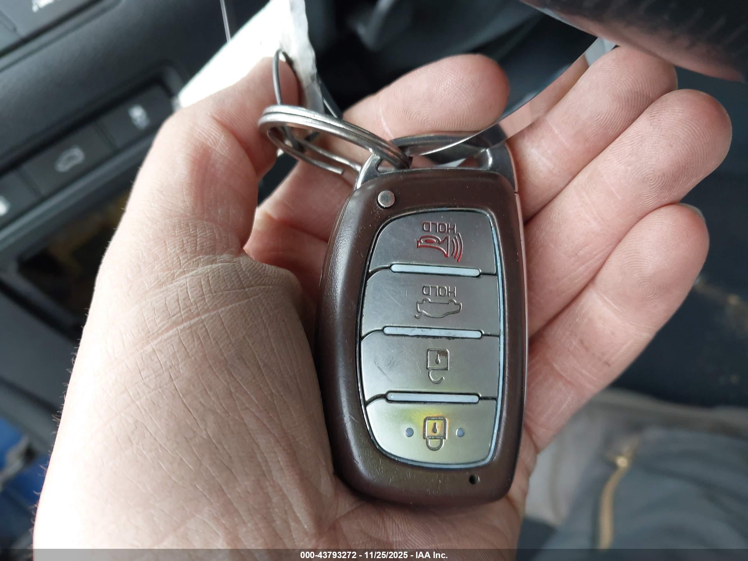 HYUNDAI SONATA image 11