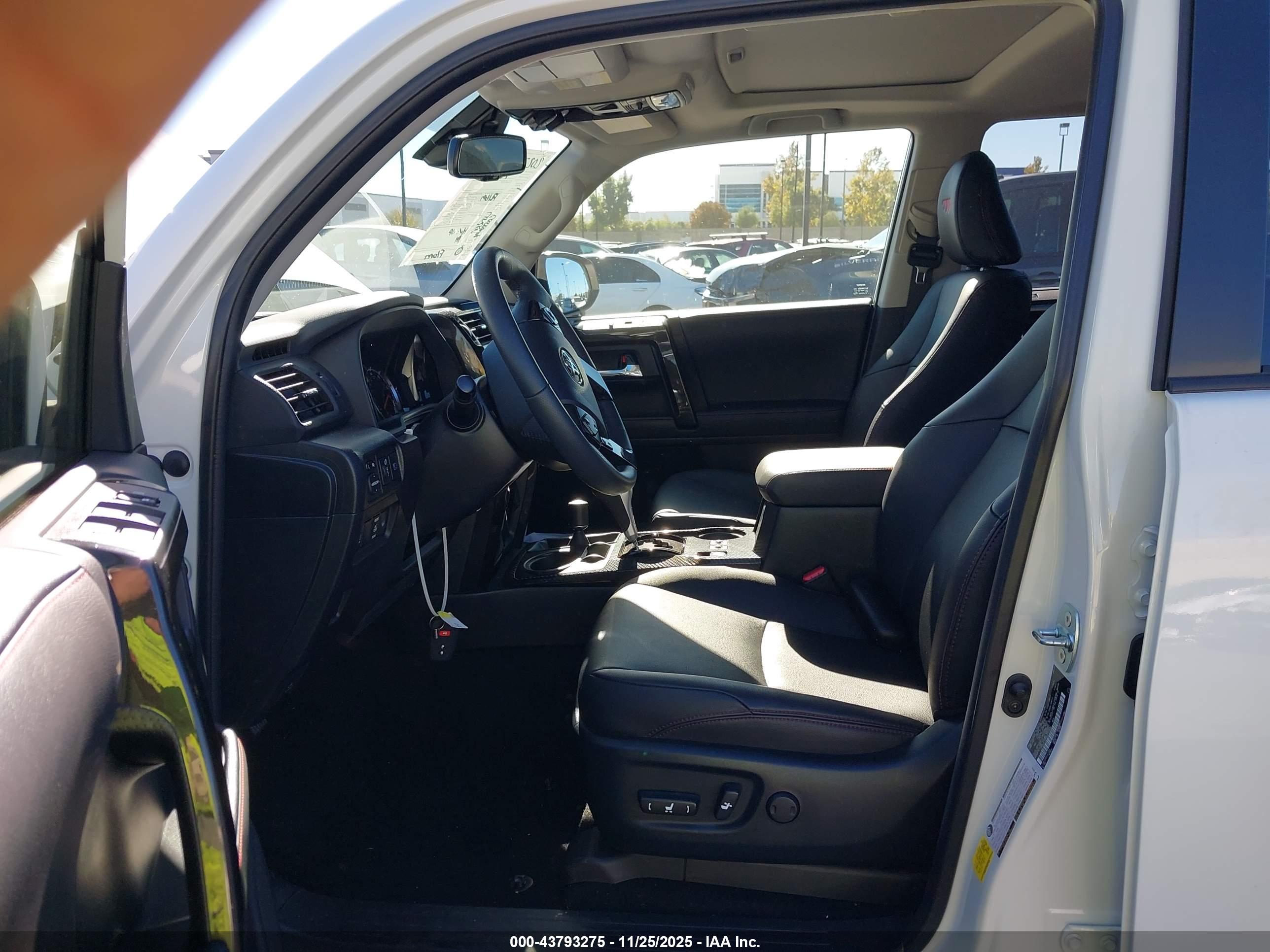 TOYOTA 4RUNNER image 5