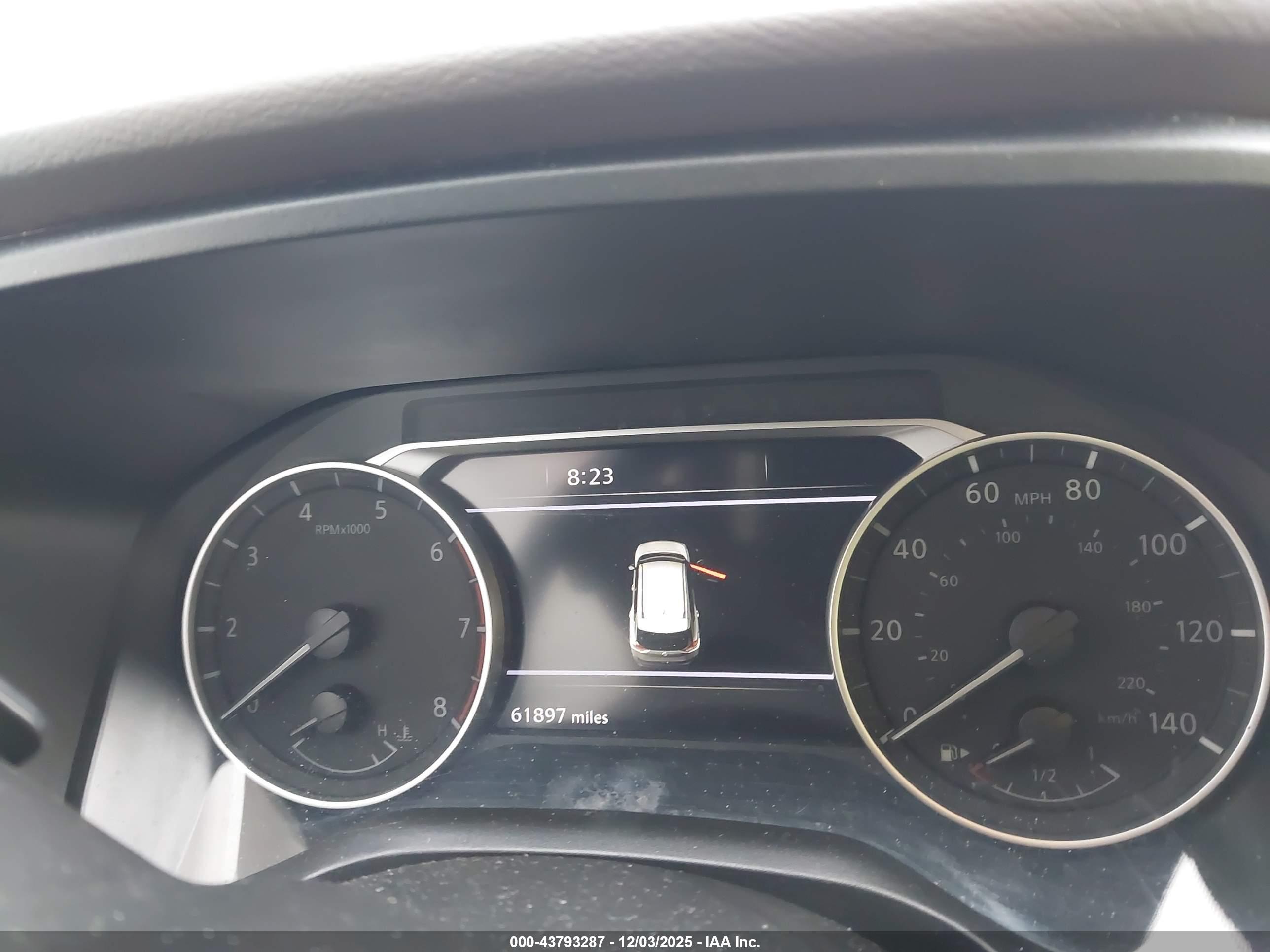 NISSAN ROGUE image 7